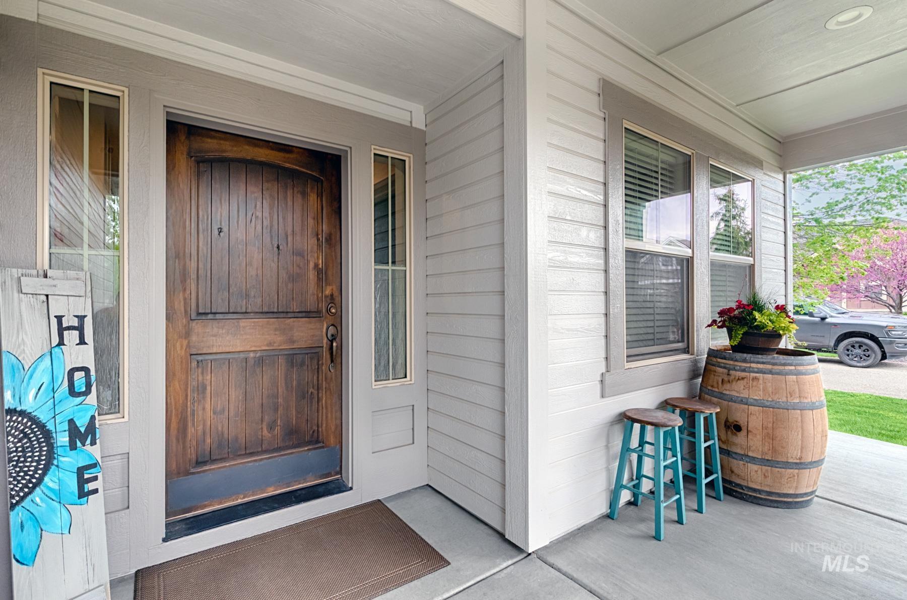 2979 E Ragusa, Meridian, Idaho 83642, 4 Bedrooms, 2.5 Bathrooms, Residential For Sale, Price $629,000,MLS 98986500