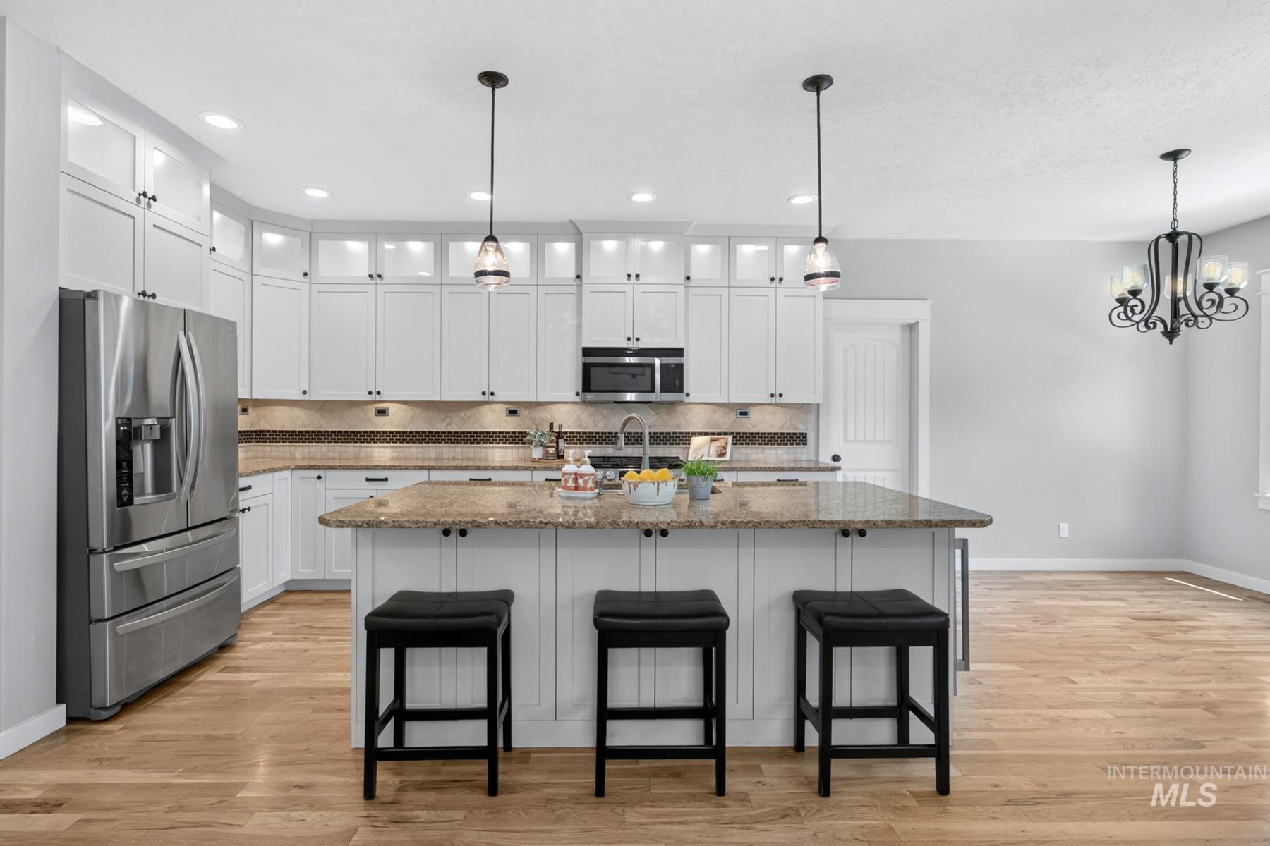 2979 E Ragusa, Meridian, Idaho 83642, 4 Bedrooms, 2.5 Bathrooms, Residential For Sale, Price $629,000,MLS 98986500