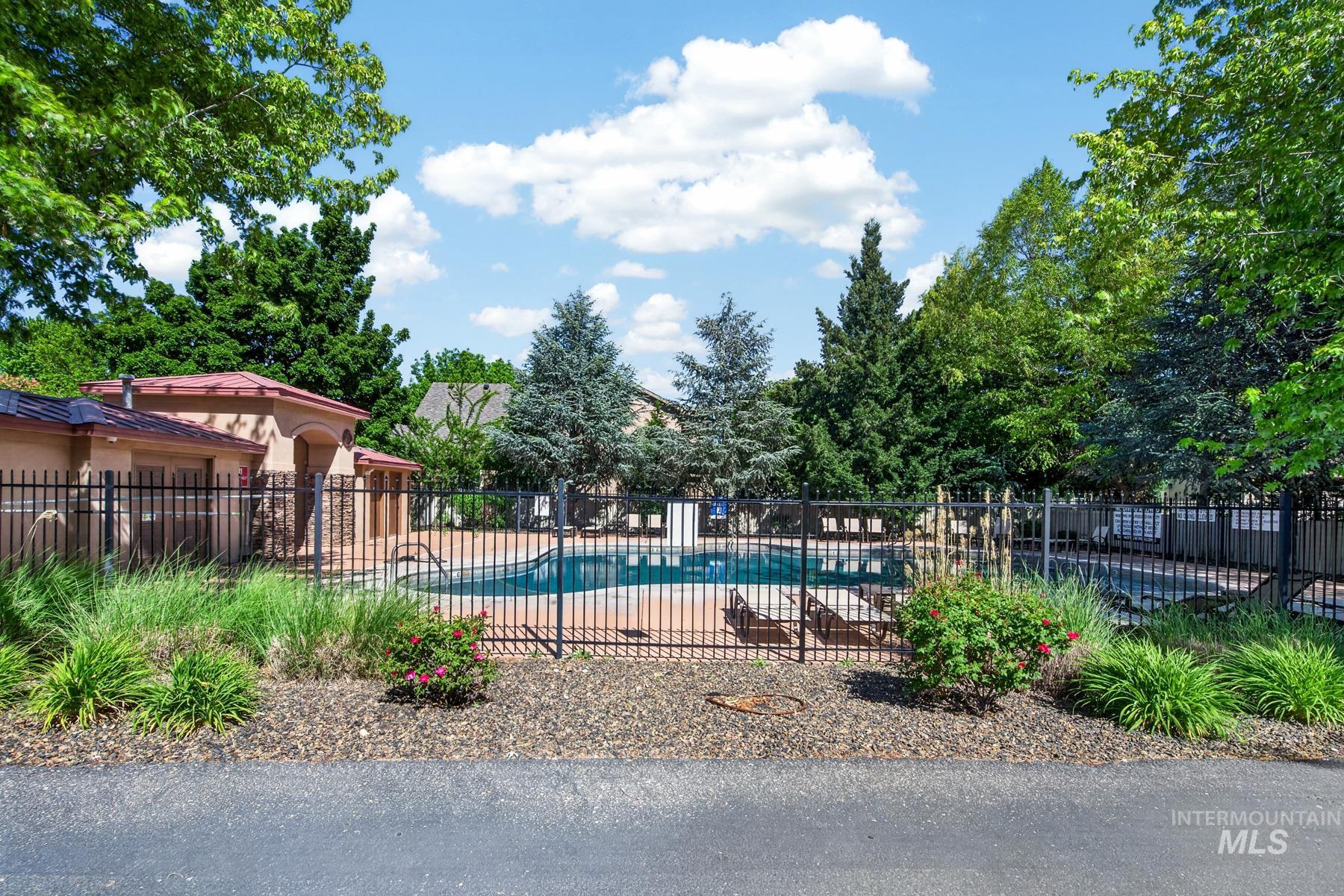 2979 E Ragusa, Meridian, Idaho 83642, 4 Bedrooms, 2.5 Bathrooms, Residential For Sale, Price $629,000,MLS 98986500