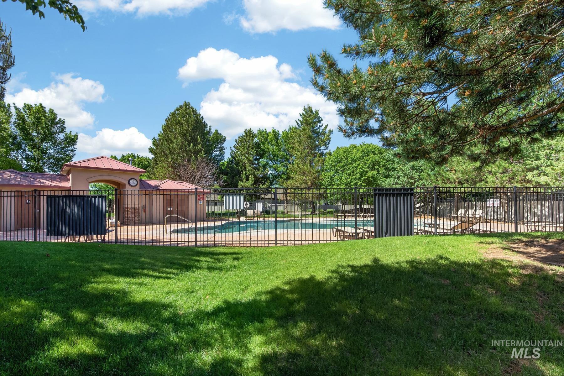 2979 E Ragusa, Meridian, Idaho 83642, 4 Bedrooms, 2.5 Bathrooms, Residential For Sale, Price $629,000,MLS 98986500
