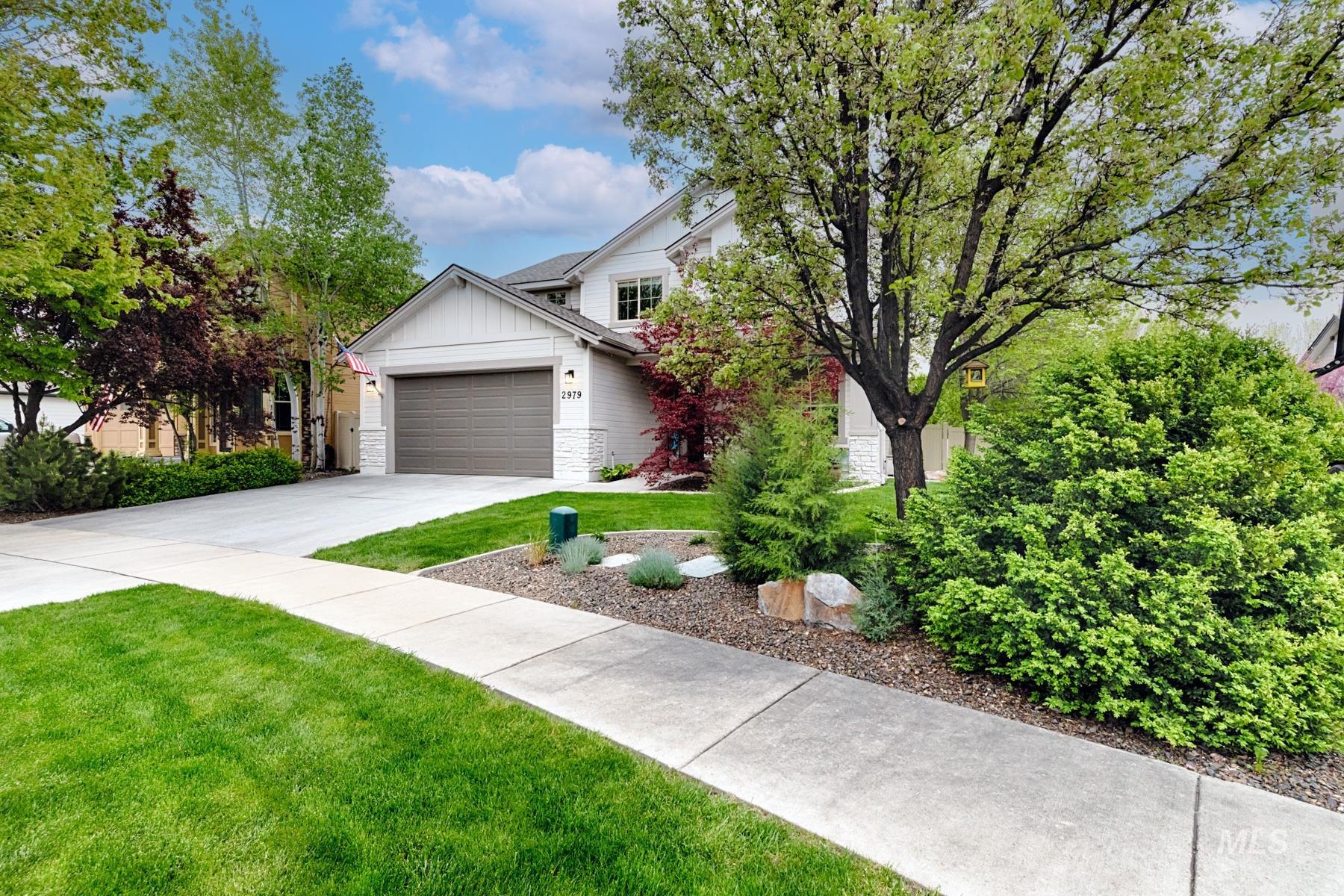2979 E Ragusa, Meridian, Idaho 83642, 4 Bedrooms, 2.5 Bathrooms, Residential For Sale, Price $629,000,MLS 98986500