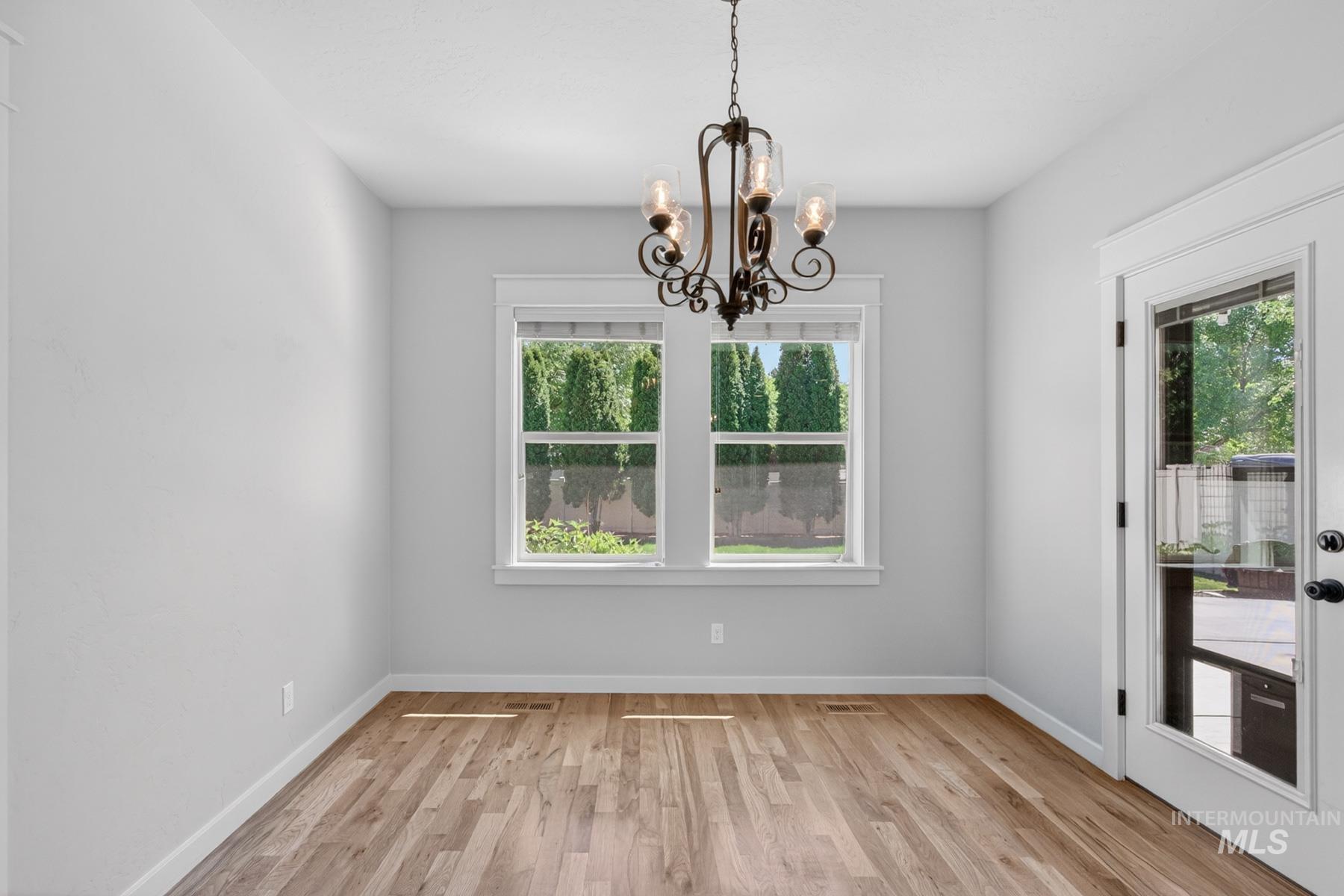 2979 E Ragusa, Meridian, Idaho 83642, 4 Bedrooms, 2.5 Bathrooms, Residential For Sale, Price $629,000,MLS 98986500