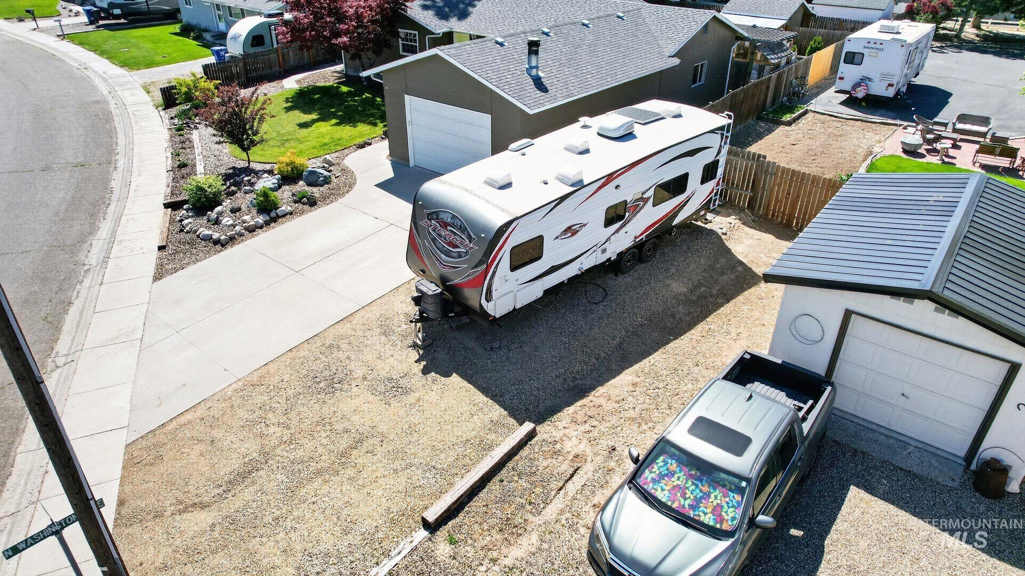 829 NW 2nd Street, Fruitland, Idaho 83619-3600, 3 Bedrooms, 2 Bathrooms, Residential For Sale, Price $469,000,MLS 98986501