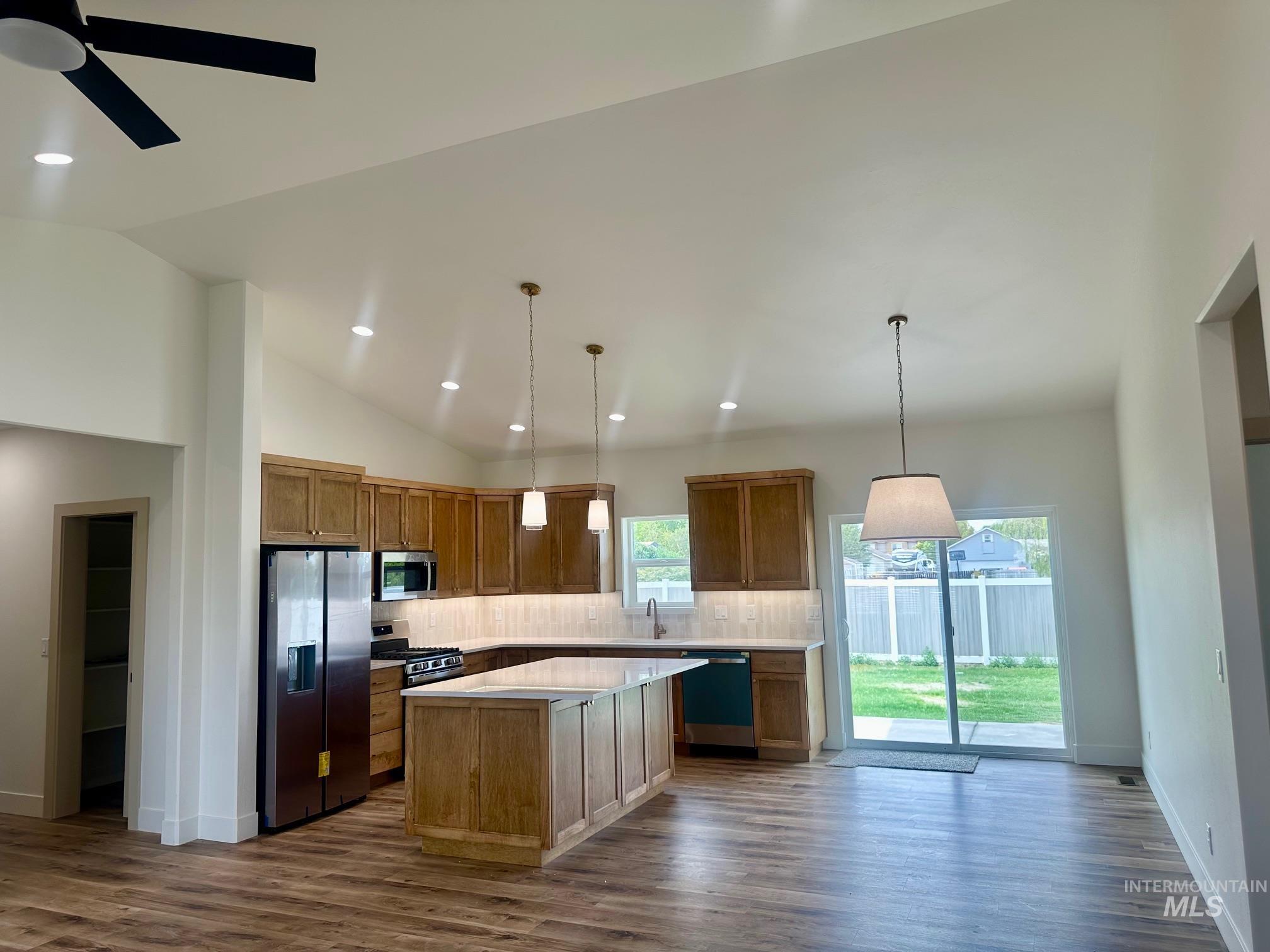 507 Eclipse Dr., Twin Falls, Idaho 83301, 3 Bedrooms, 2 Bathrooms, Residential For Sale, Price $389,000,MLS 98986509