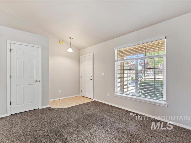 7839 N Duncan, Boise, Idaho 83714, 3 Bedrooms, 2.5 Bathrooms, Residential For Sale, Price $469,900, 98986510
