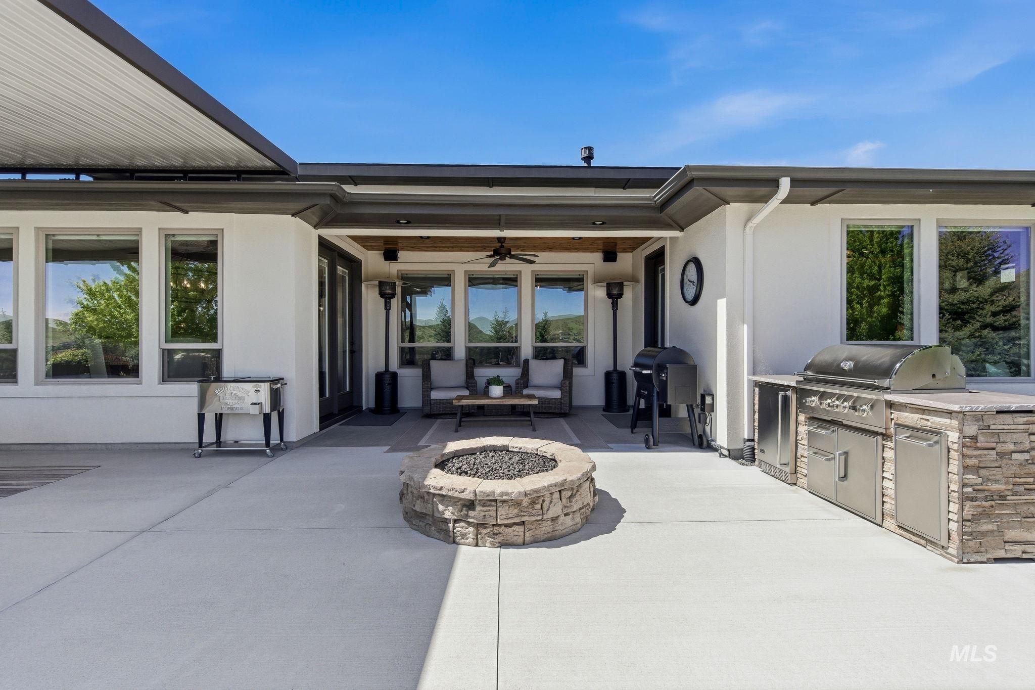19265 N Eaglestone Place, Eagle, Idaho 83714, 4 Bedrooms, 3.5 Bathrooms, Residential For Sale, Price $1,299,999, 98986511