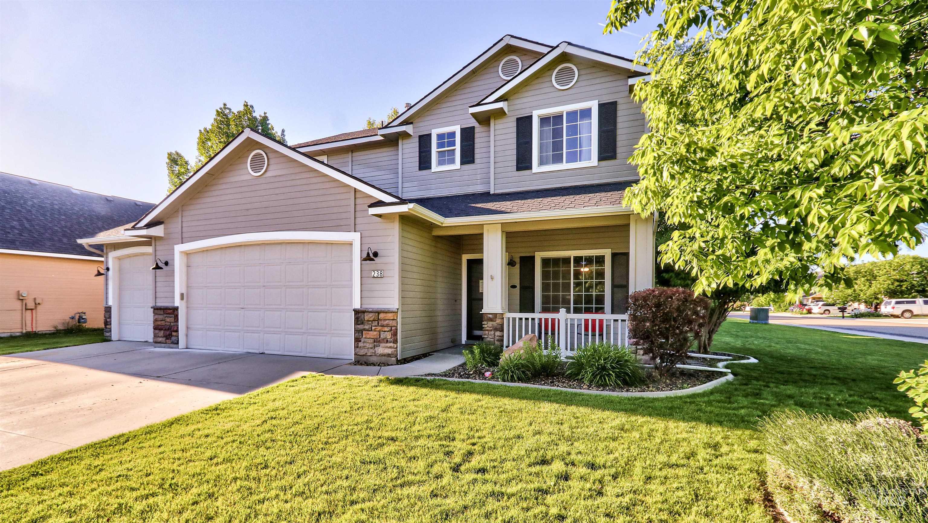 238 E E Moskee Street, Meridian, Idaho 83646, 4 Bedrooms, 2.5 Bathrooms, Residential For Sale, Price $514,900, 98986513