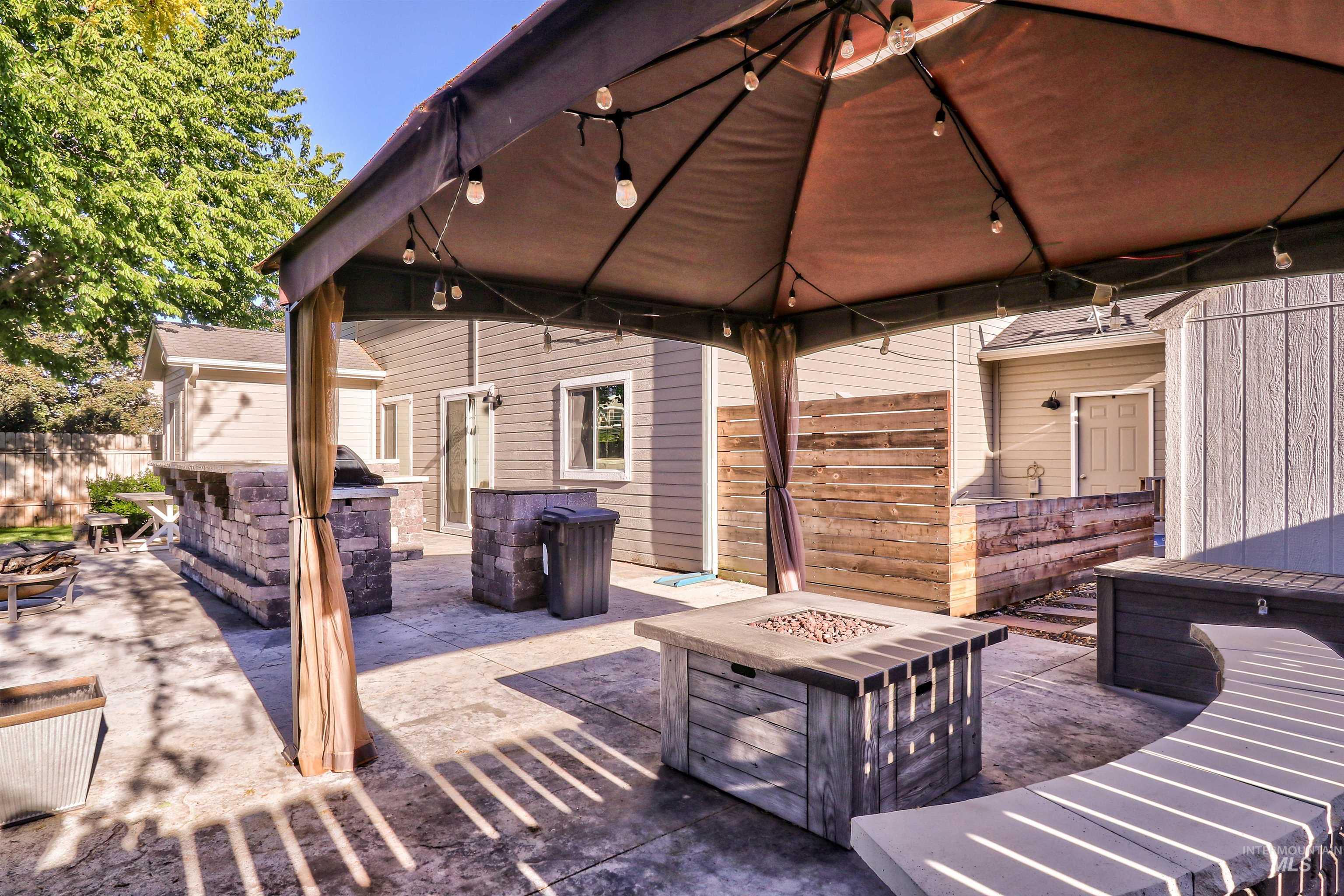238 E E Moskee Street, Meridian, Idaho 83646, 4 Bedrooms, 2.5 Bathrooms, Residential For Sale, Price $514,900, 98986513