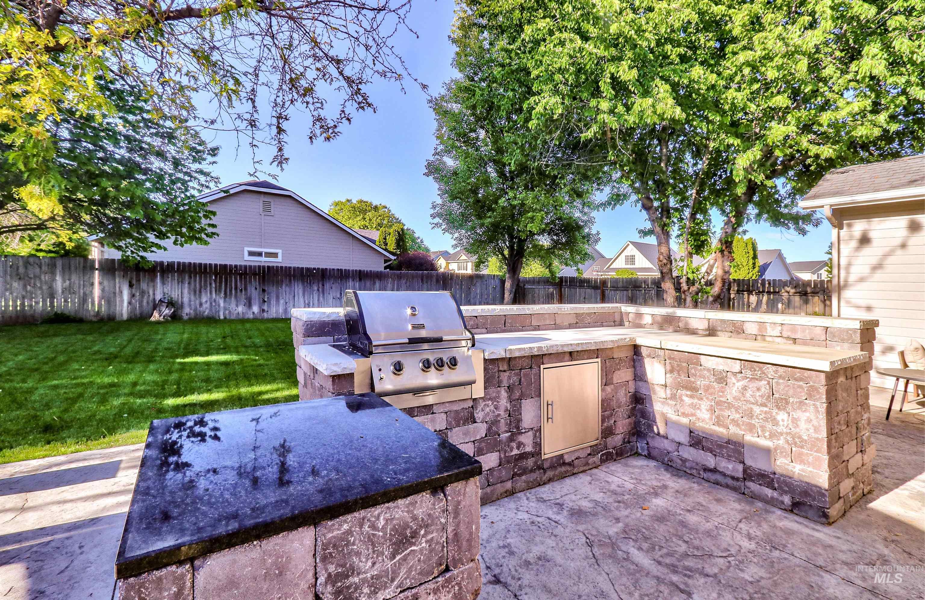 238 E E Moskee Street, Meridian, Idaho 83646, 4 Bedrooms, 2.5 Bathrooms, Residential For Sale, Price $514,900, 98986513