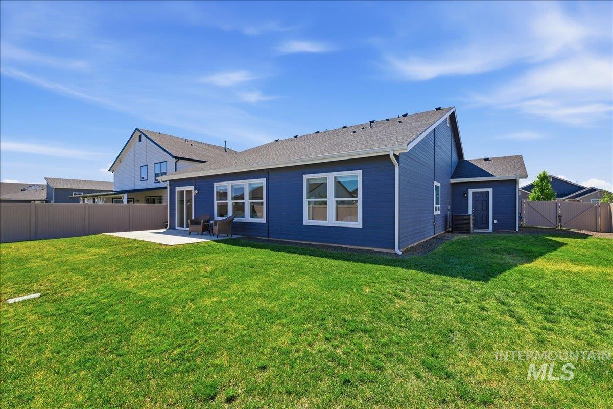 1586 Cashel St, Middleton, Idaho 83664, 4 Bedrooms, 2 Bathrooms, Residential For Sale, Price $464,900,MLS 98986515