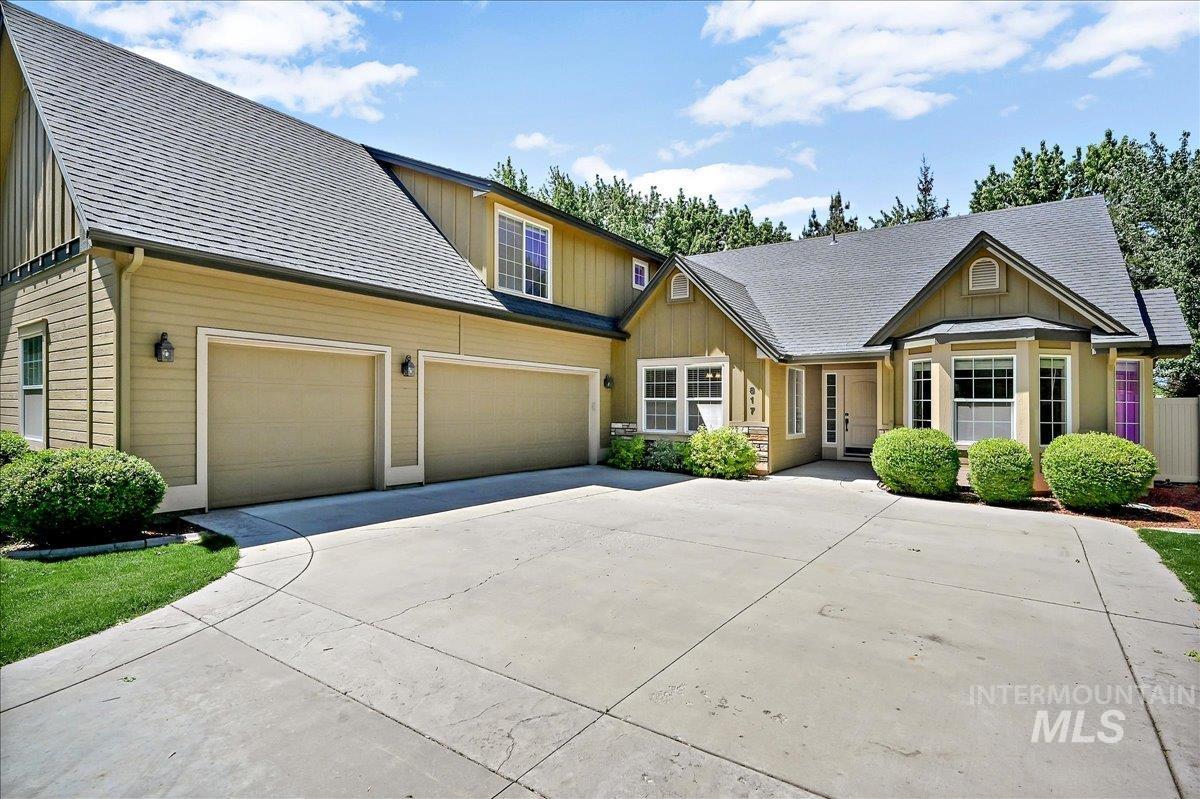 817 N Shadowridge Ave, Eagle, Idaho 83616, 3 Bedrooms, 2 Bathrooms, Residential For Sale, Price $579,000, 98986518