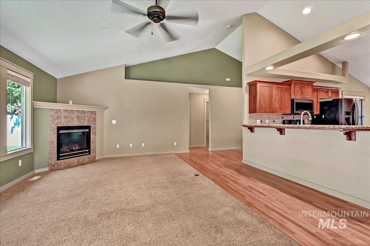 817 N Shadowridge Ave, Eagle, Idaho 83616, 3 Bedrooms, 2 Bathrooms, Residential For Sale, Price $579,000, 98986518