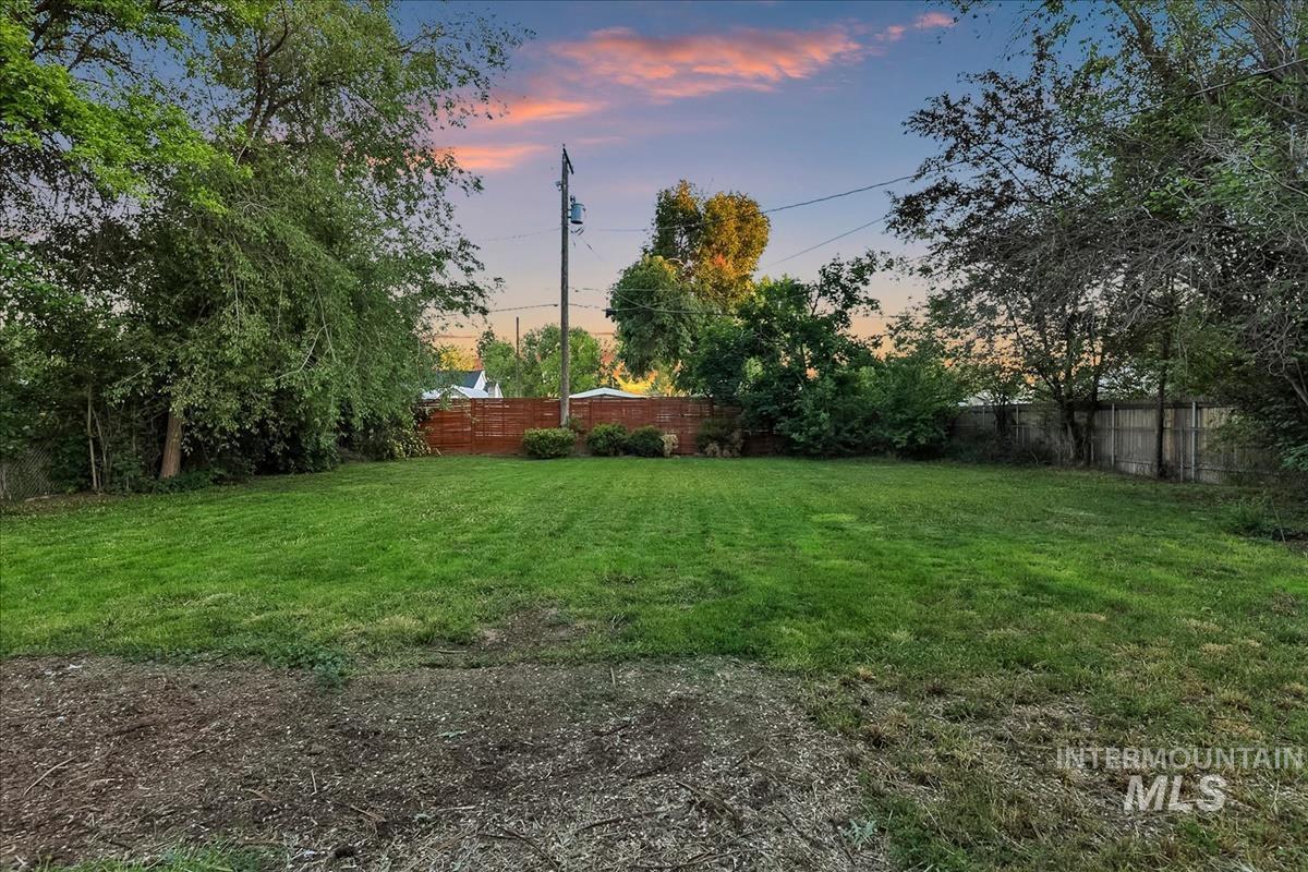 131 Shoshone Avenue, Nampa, Idaho 83651, 3 Bedrooms, 1 Bathroom, Residential For Sale, Price $340,000,MLS 98986519