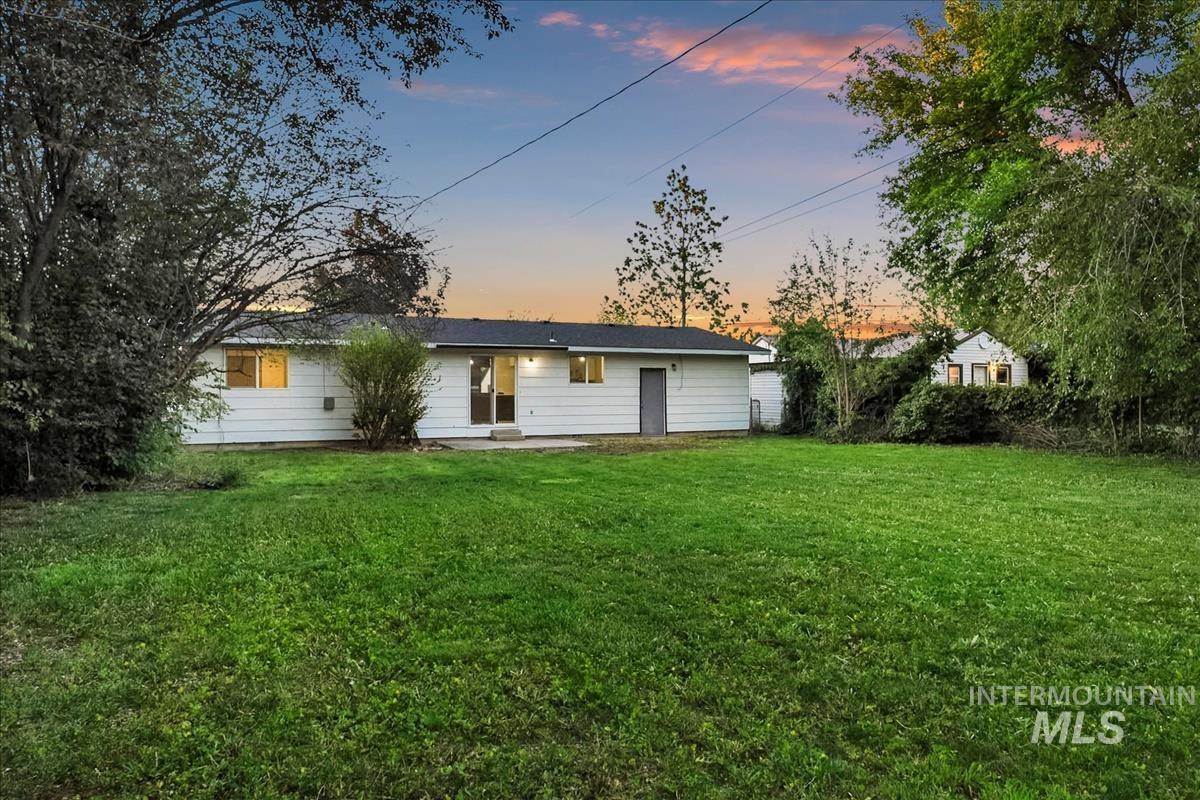 131 Shoshone Avenue, Nampa, Idaho 83651, 3 Bedrooms, 1 Bathroom, Residential For Sale, Price $340,000,MLS 98986519