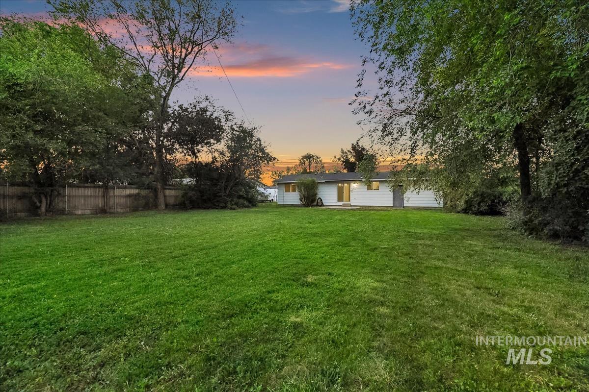 131 Shoshone Avenue, Nampa, Idaho 83651, 3 Bedrooms, 1 Bathroom, Residential For Sale, Price $340,000,MLS 98986519
