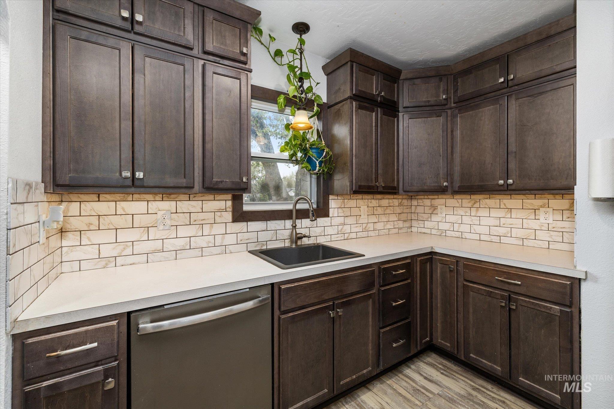 1203 13th Ave S, Nampa, Idaho 83651, 4 Bedrooms, 1 Bathroom, Residential For Sale, Price $330,000,MLS 98986523