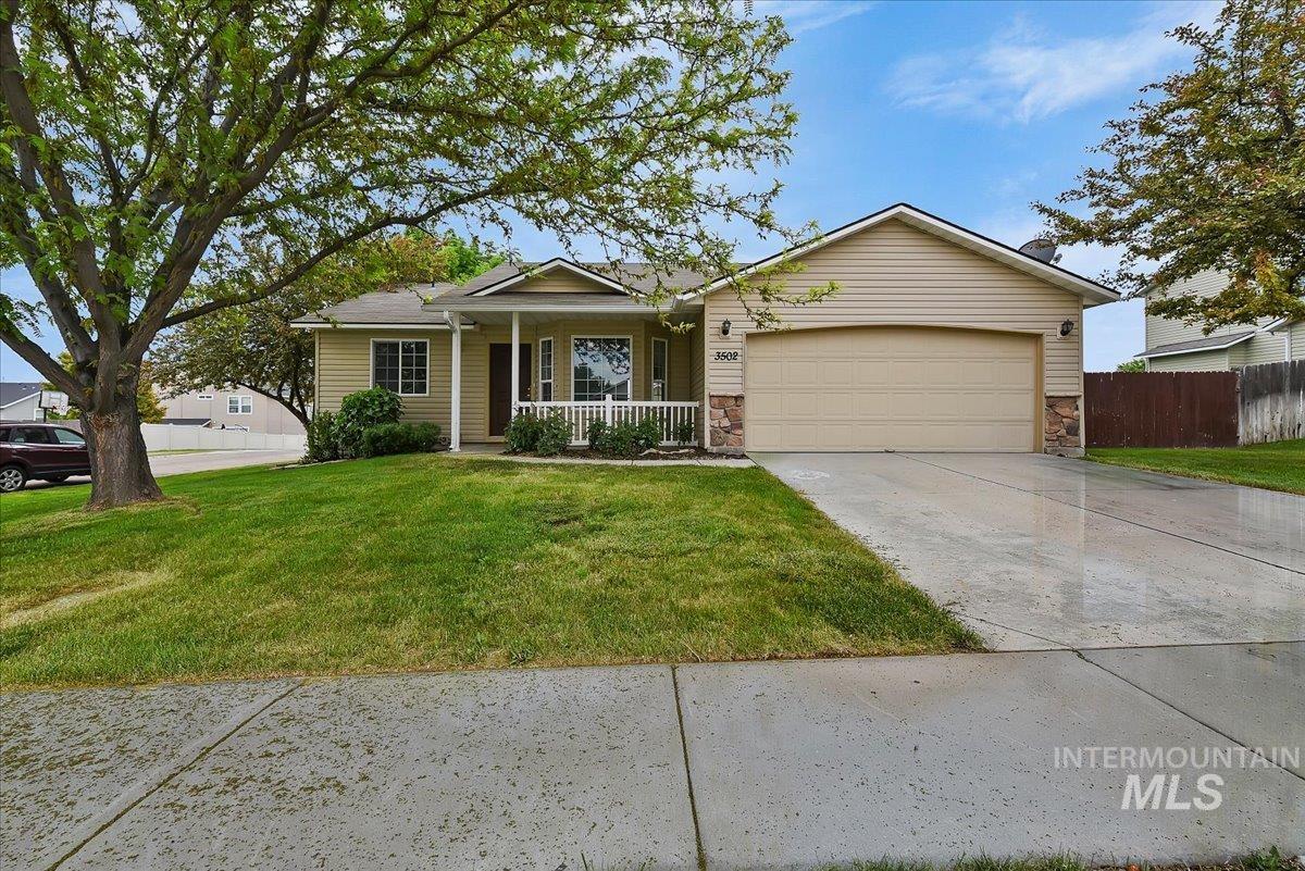 3502 S Twin Springs Way, Nampa, Idaho 83686, 3 Bedrooms, 2 Bathrooms, Residential For Sale, Price $364,900,MLS 98986524