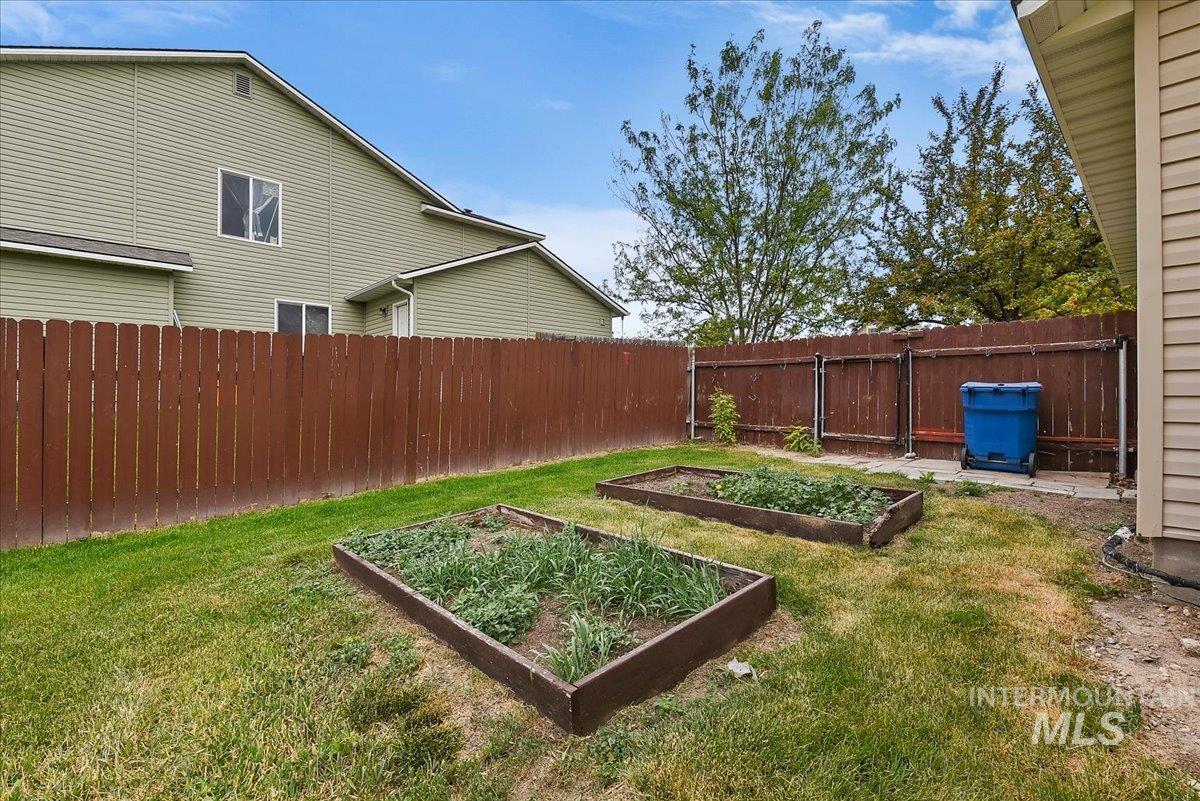 3502 S Twin Springs Way, Nampa, Idaho 83686, 3 Bedrooms, 2 Bathrooms, Residential For Sale, Price $364,900,MLS 98986524