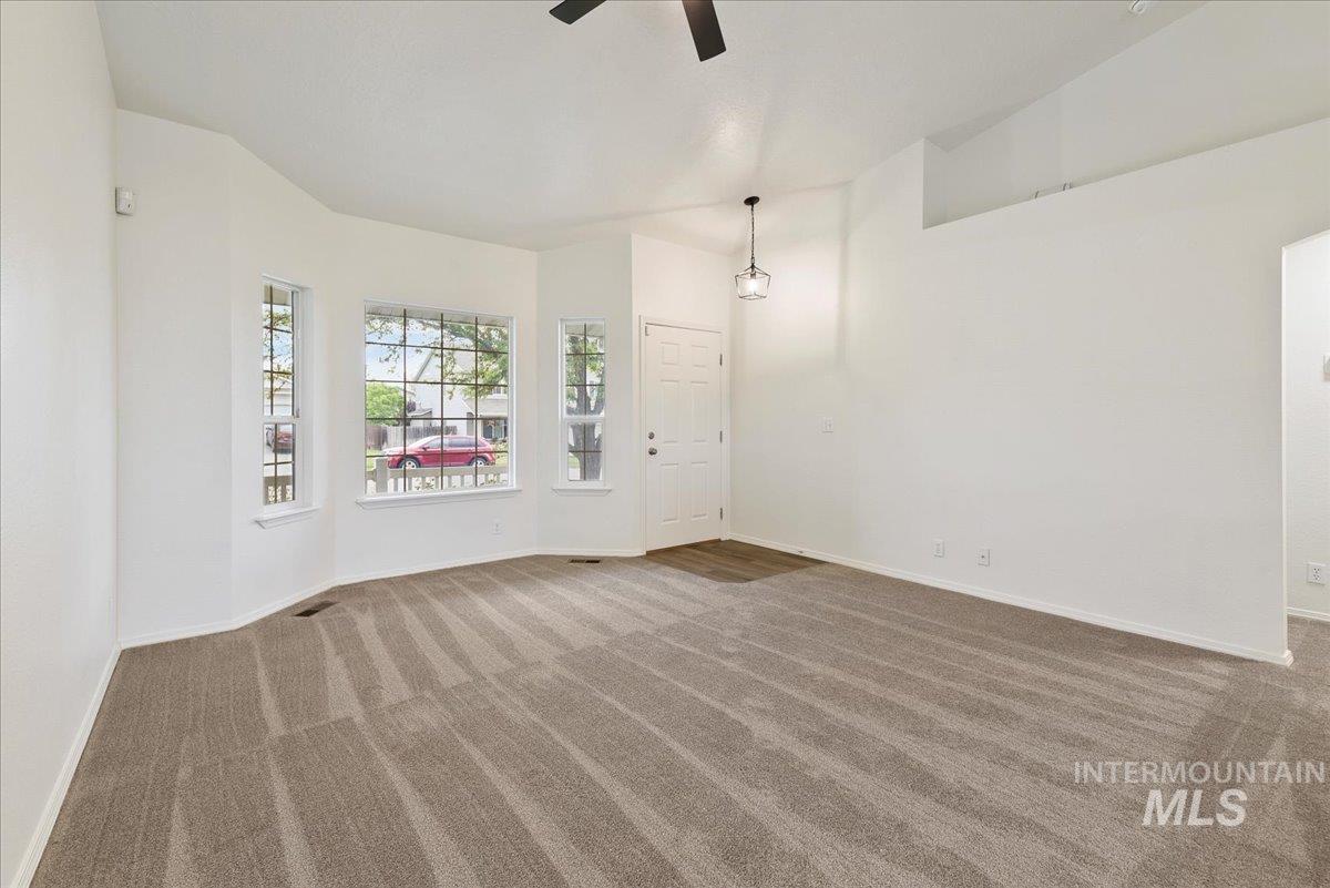 3502 S Twin Springs Way, Nampa, Idaho 83686, 3 Bedrooms, 2 Bathrooms, Residential For Sale, Price $364,900,MLS 98986524