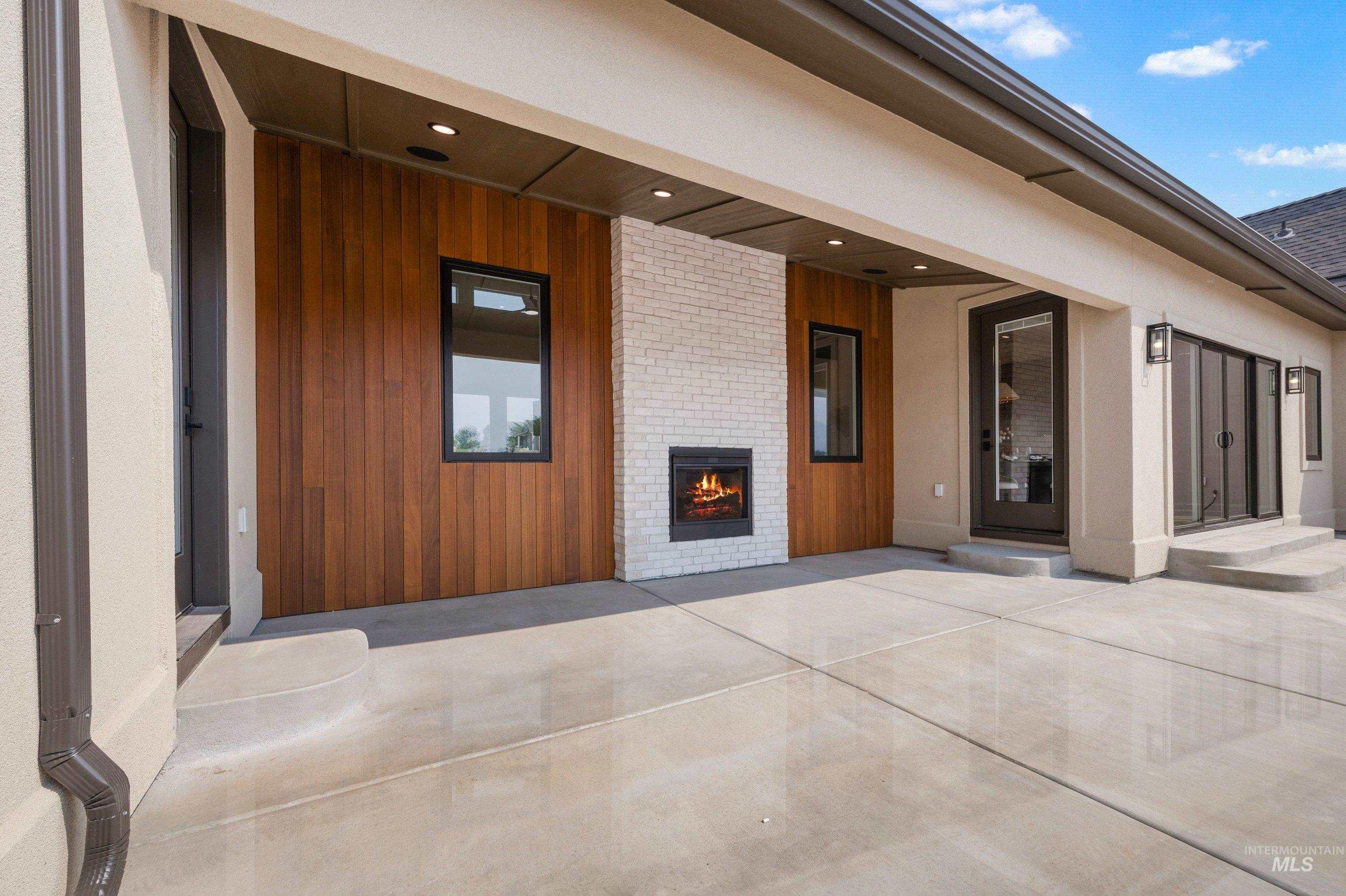 24821 Ardmore Ct, Caldwell, Idaho 83607, 4 Bedrooms, 3 Bathrooms, Residential For Sale, Price $1,274,999,MLS 98986528