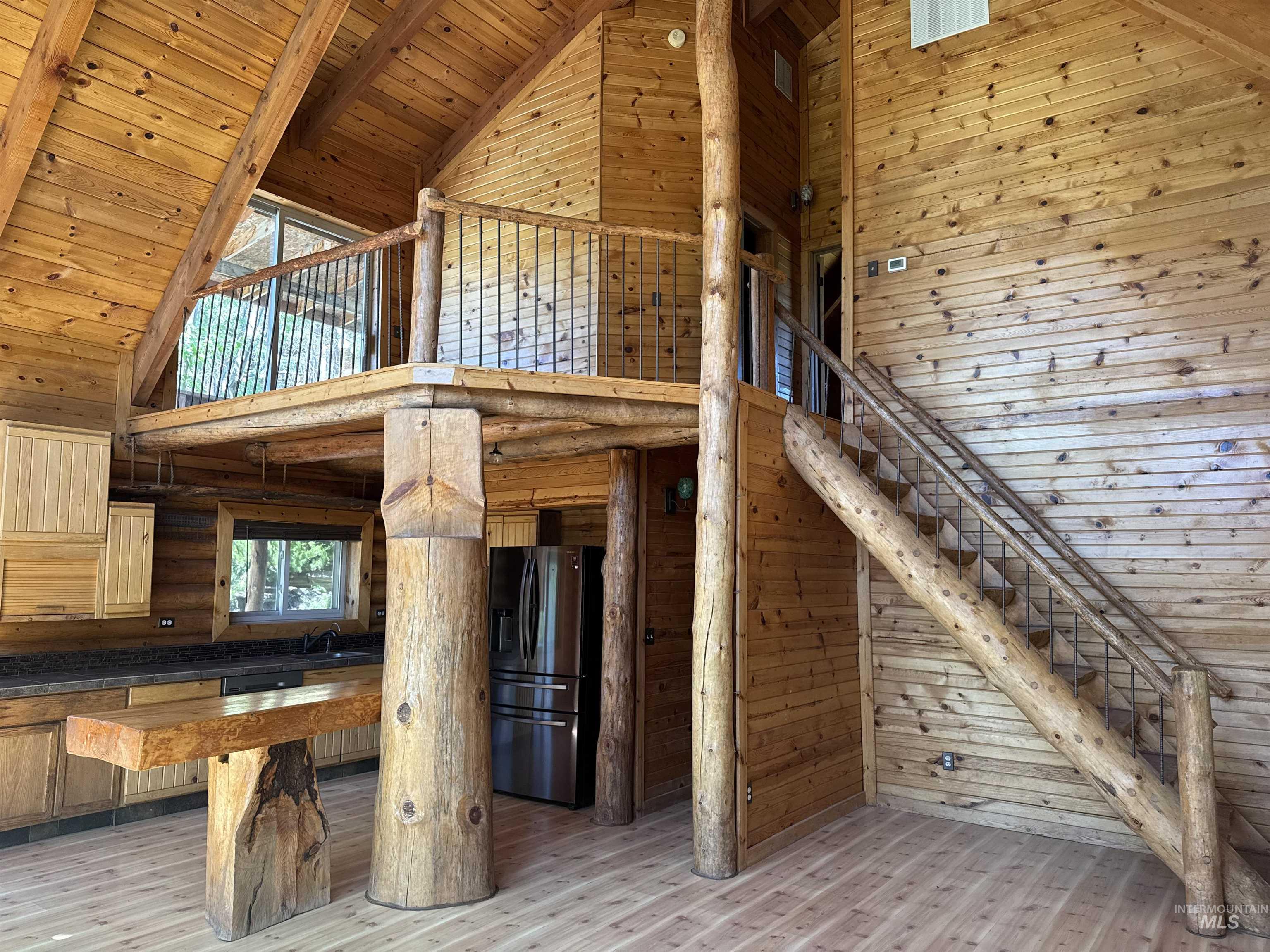 42 Hummingbird Haven, Boise, Idaho 83616, 3 Bedrooms, 2 Bathrooms, Residential For Sale, Price $450,000,MLS 98986529
