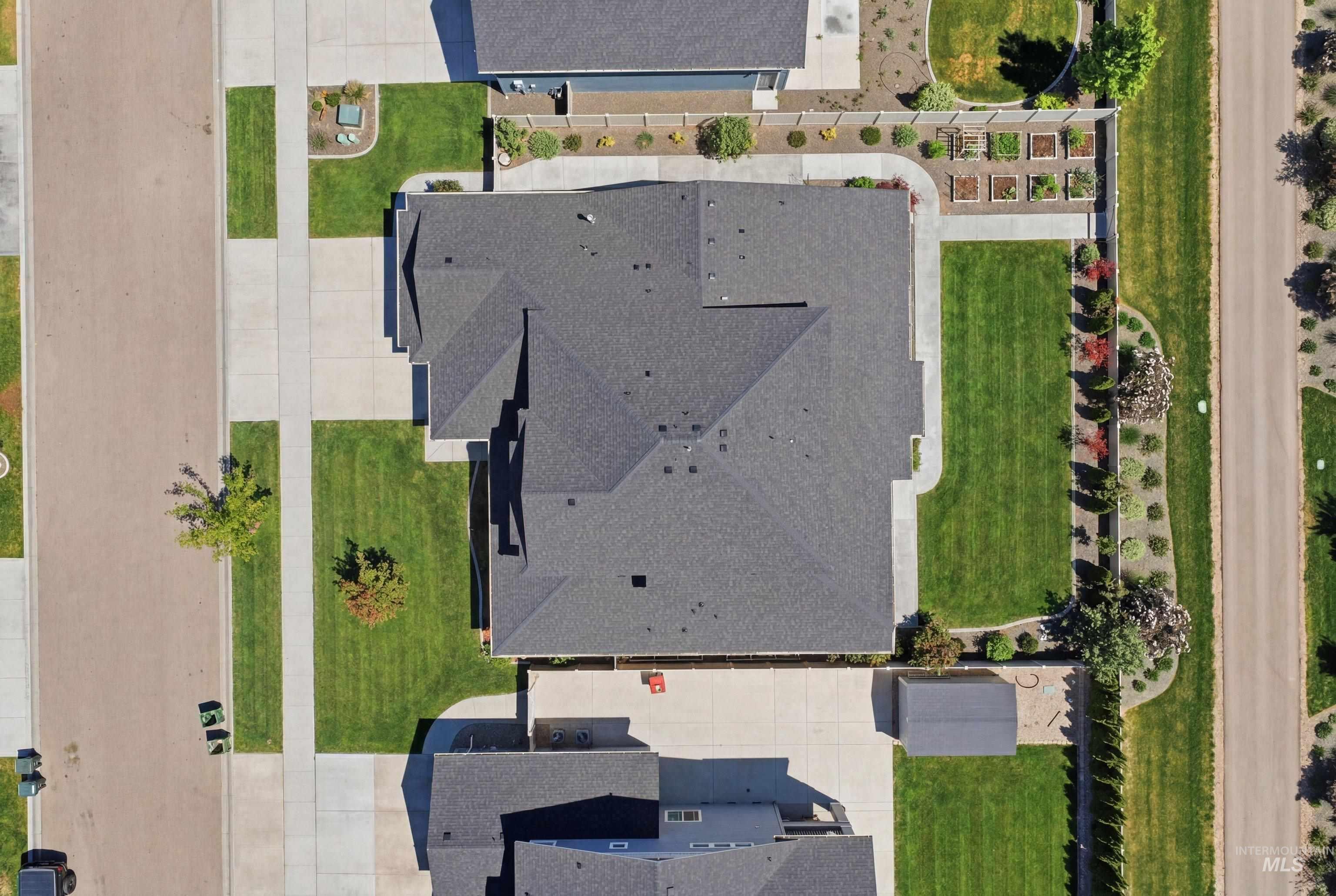 5437 W Philomena, Meridian, Idaho 83646, 5 Bedrooms, 4.5 Bathrooms, Residential For Sale, Price $1,079,900, 98986531