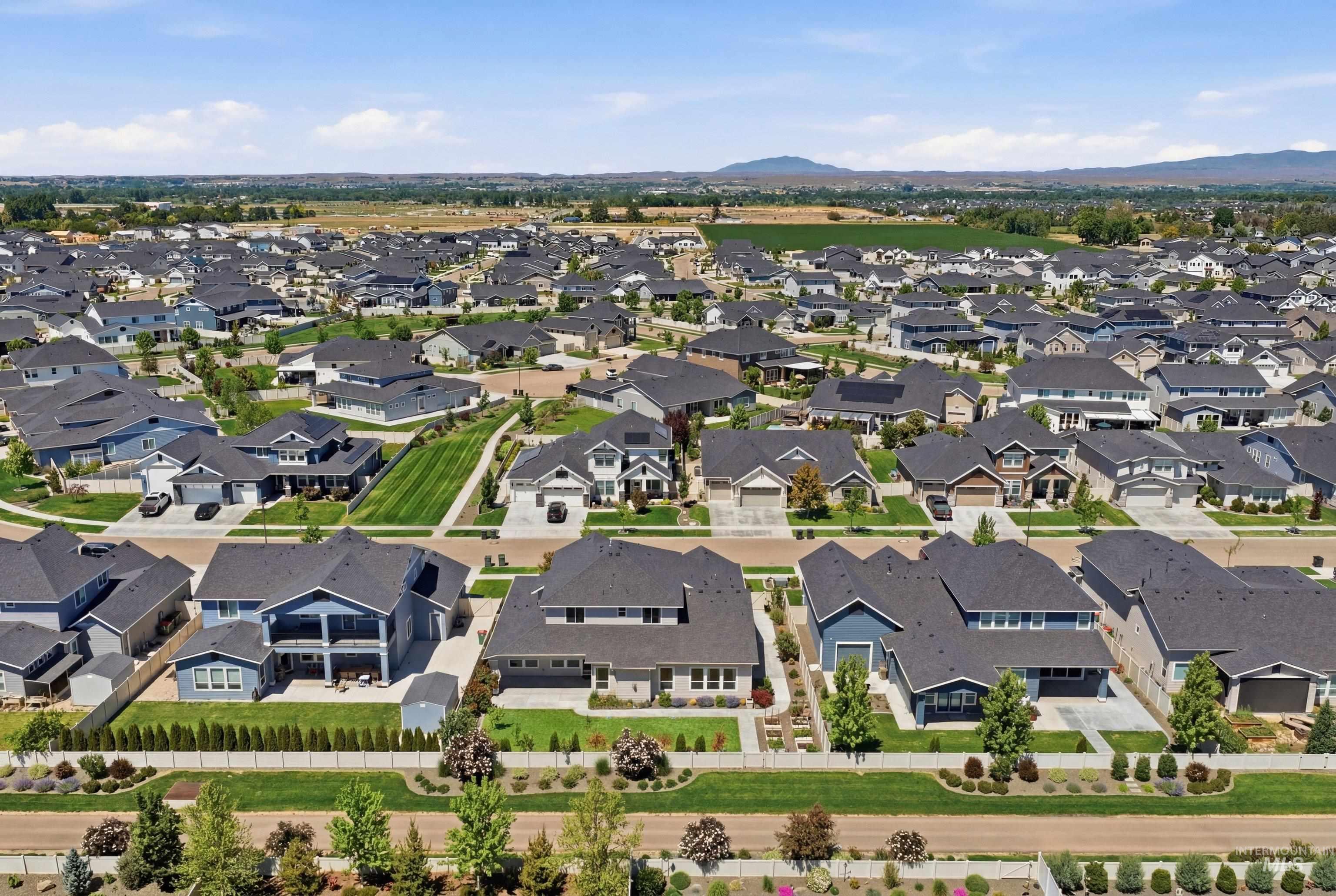 5437 W Philomena, Meridian, Idaho 83646, 5 Bedrooms, 4.5 Bathrooms, Residential For Sale, Price $1,079,900, 98986531