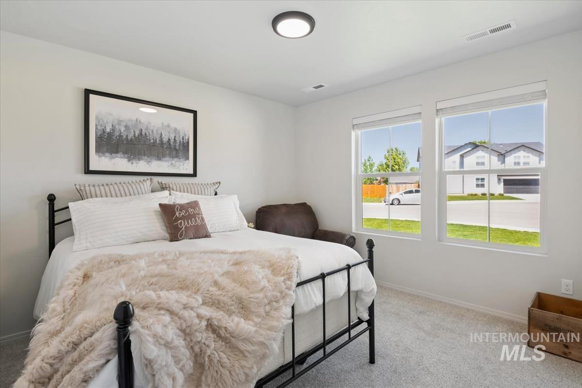 915 Accipiter Pl, Mountain Home, Idaho 83647, 3 Bedrooms, 2 Bathrooms, Residential For Sale, Price $395,000,MLS 98986533