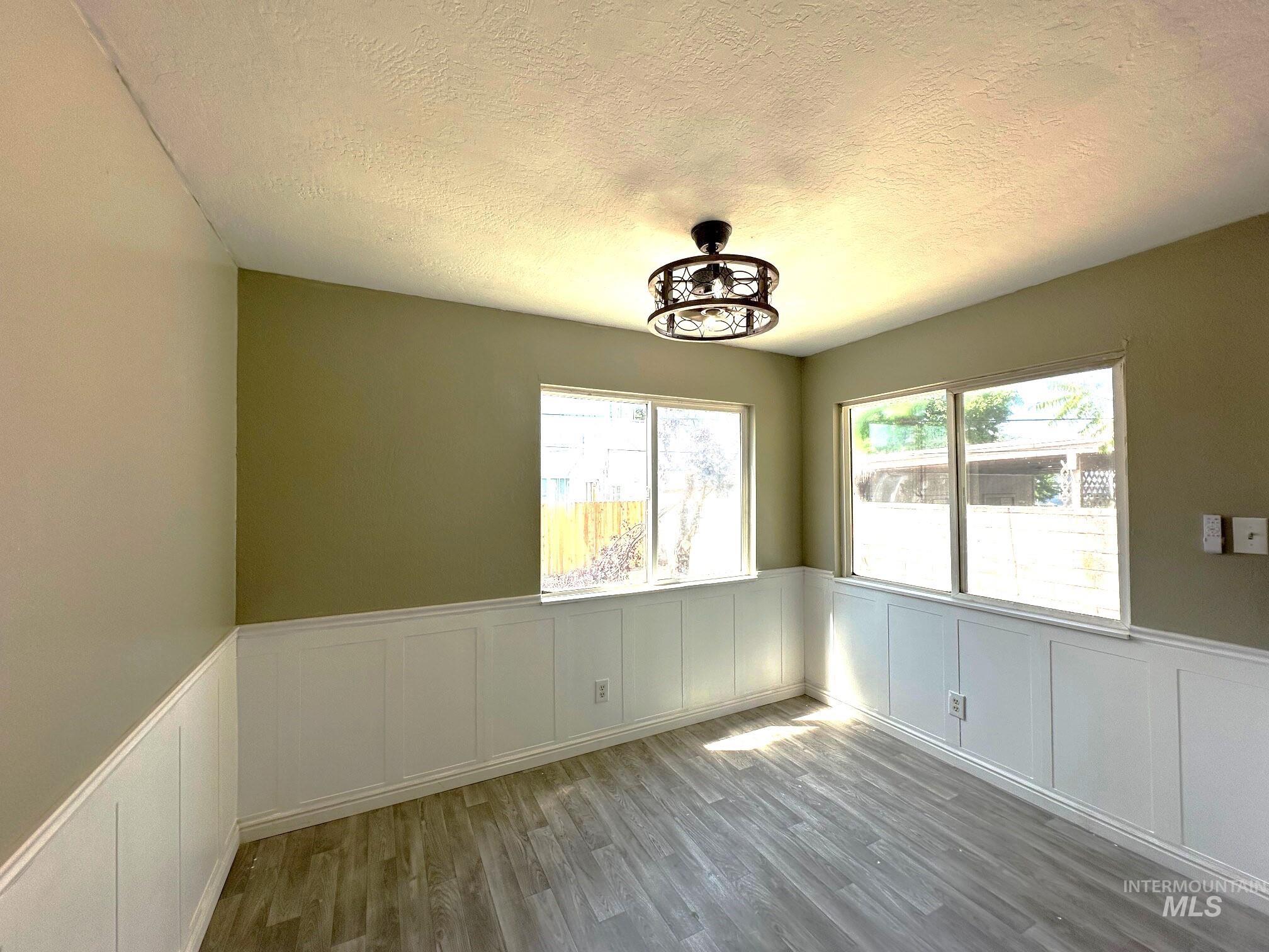 264 SW 10th Avenue, Ontario, Idaho 97914, 3 Bedrooms, 2 Bathrooms, Residential For Sale, Price $266,900, 98986534