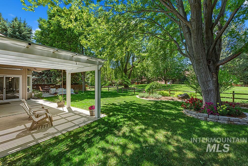 5449 S Broadwing Way, Boise, Idaho 83716, 4 Bedrooms, 2 Bathrooms, Residential For Sale, Price $895,000, 98986535