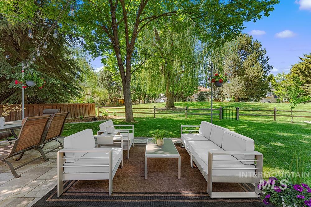 5449 S Broadwing Way, Boise, Idaho 83716, 4 Bedrooms, 2 Bathrooms, Residential For Sale, Price $895,000, 98986535