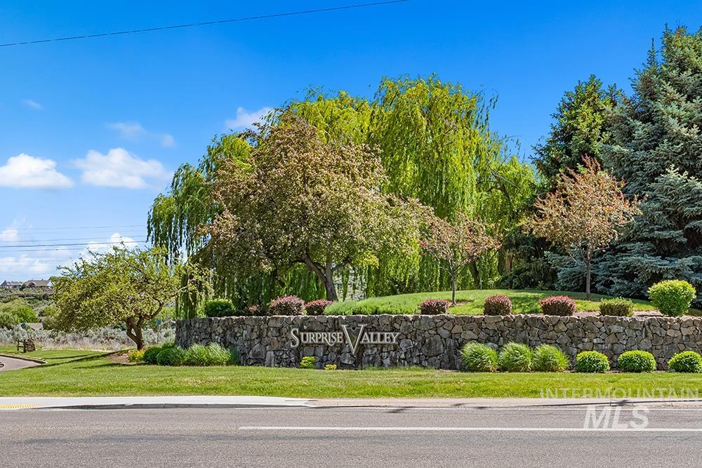 5449 S Broadwing Way, Boise, Idaho 83716, 4 Bedrooms, 2 Bathrooms, Residential For Sale, Price $895,000, 98986535