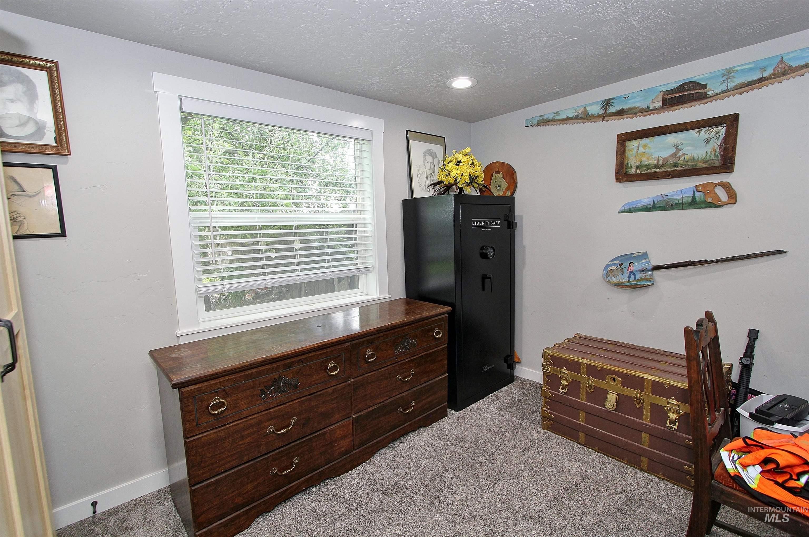 263 N Fargo Ave, Notus, Idaho 83656, 3 Bedrooms, 2 Bathrooms, Residential For Sale, Price $355,000, 98986537