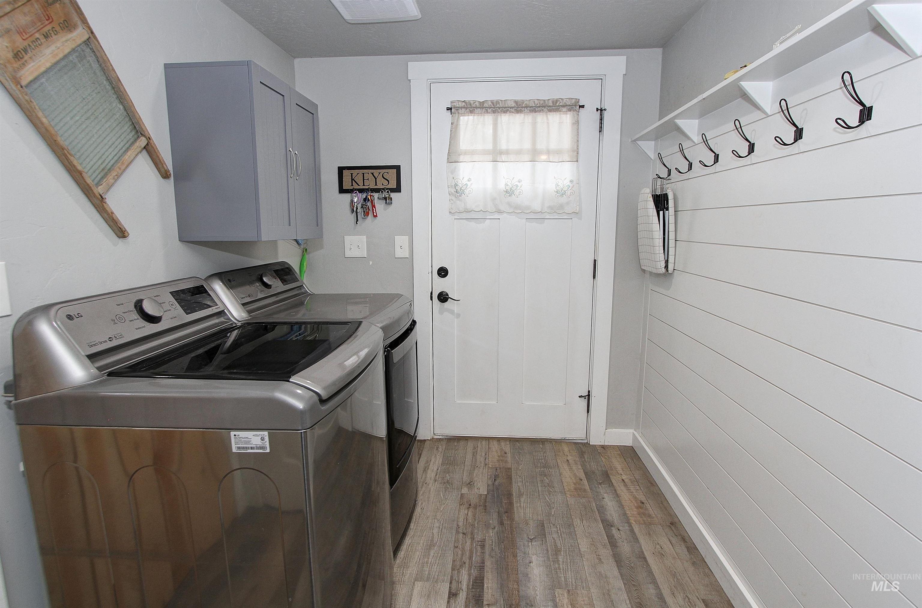 263 N Fargo Ave, Notus, Idaho 83656, 3 Bedrooms, 2 Bathrooms, Residential For Sale, Price $355,000, 98986537