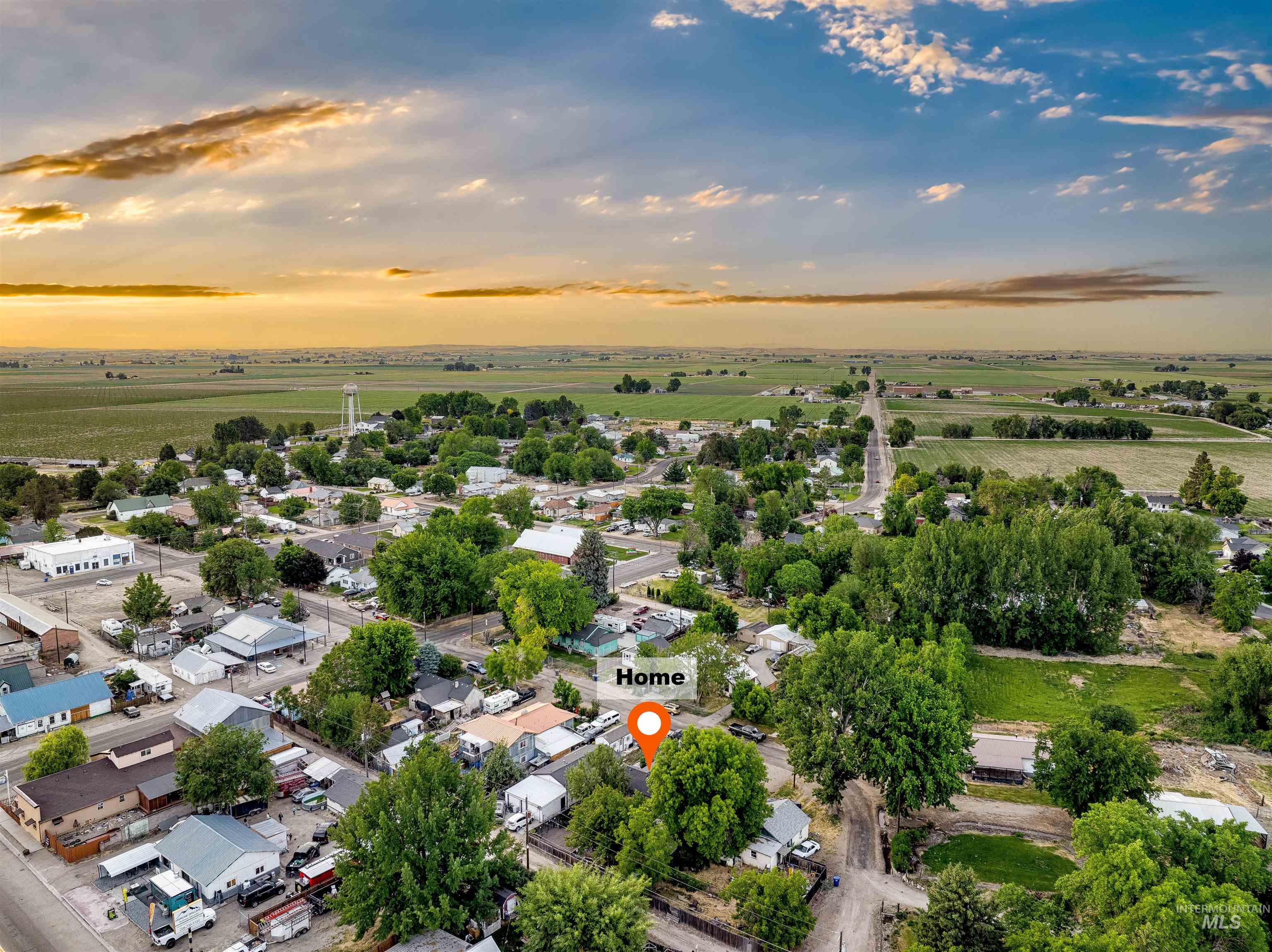 263 N Fargo Ave, Notus, Idaho 83656, 3 Bedrooms, 2 Bathrooms, Residential For Sale, Price $355,000, 98986537