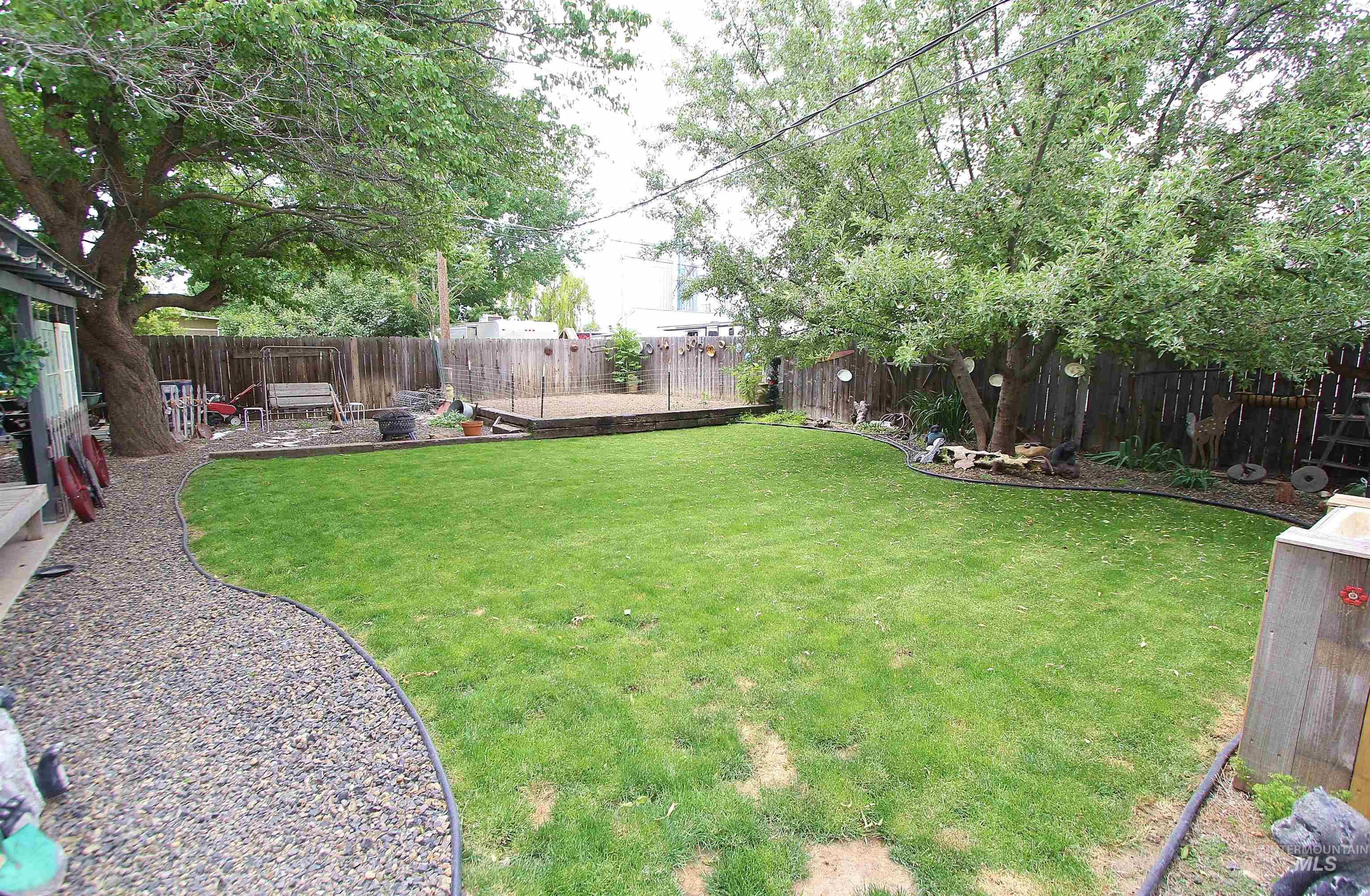 263 N Fargo Ave, Notus, Idaho 83656, 3 Bedrooms, 2 Bathrooms, Residential For Sale, Price $355,000, 98986537