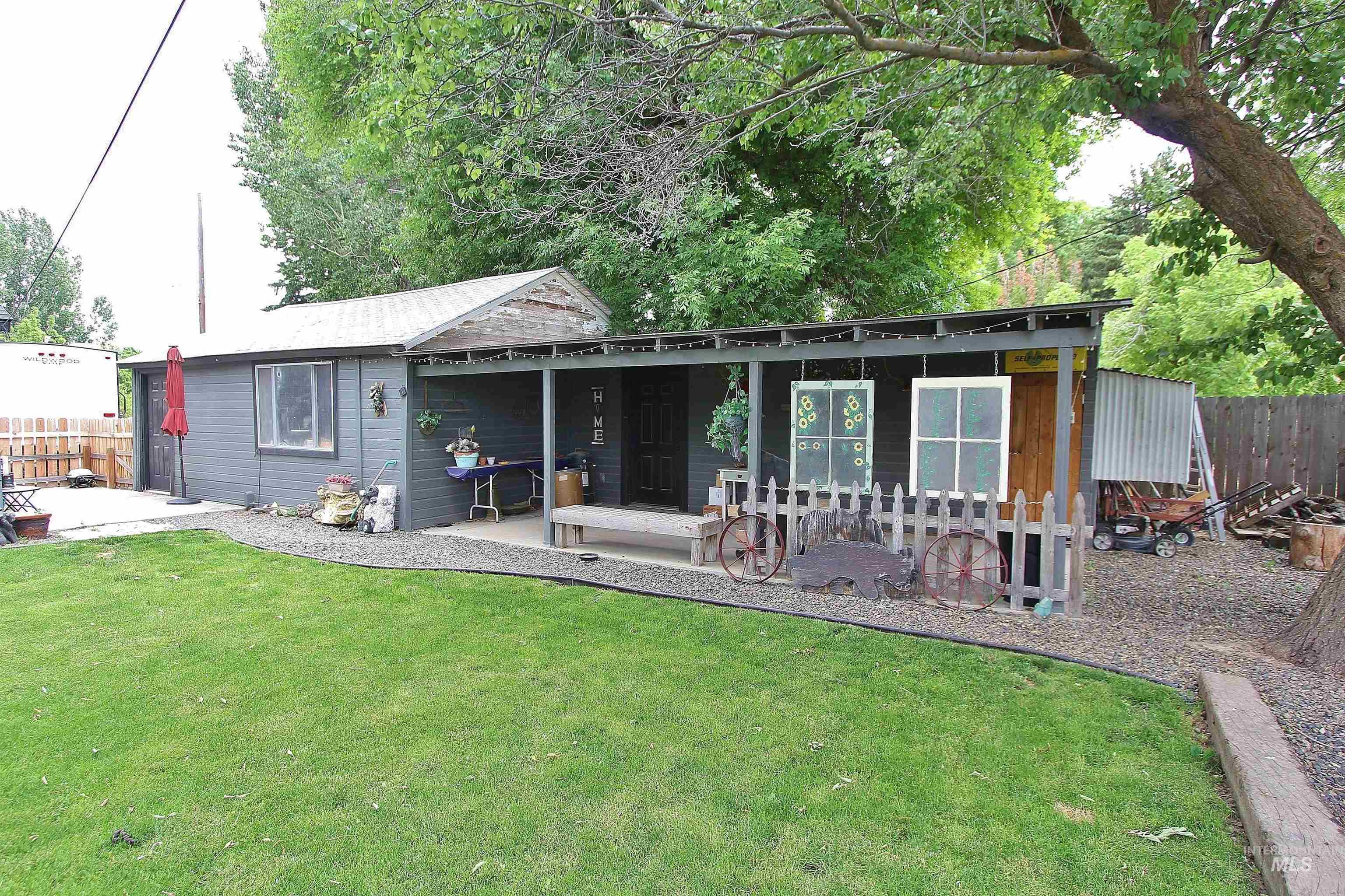 263 N Fargo Ave, Notus, Idaho 83656, 3 Bedrooms, 2 Bathrooms, Residential For Sale, Price $355,000, 98986537