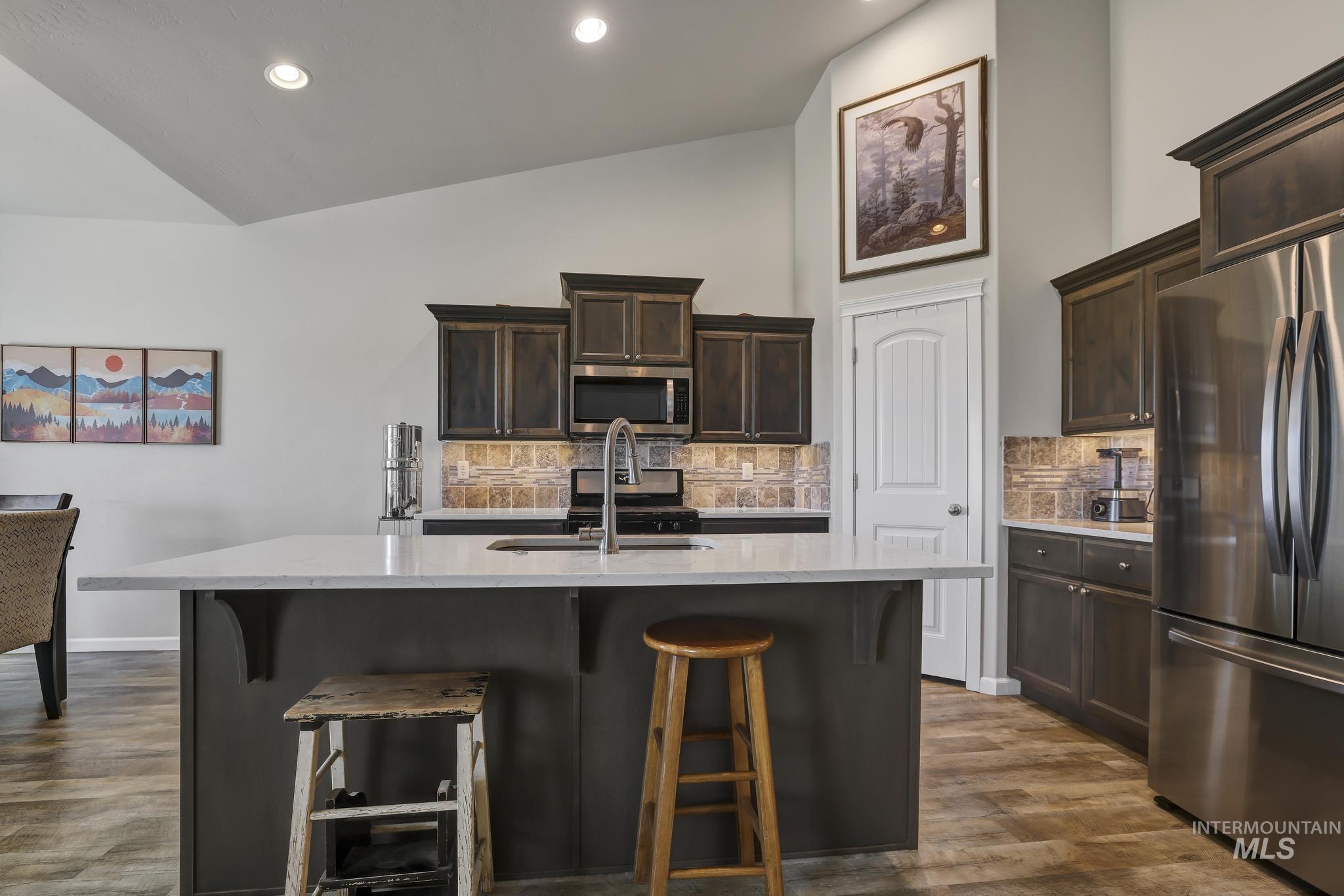 1489 Summer Springs, Buhl, Idaho 83301, 3 Bedrooms, 2 Bathrooms, Residential For Sale, Price $429,900,MLS 98986540