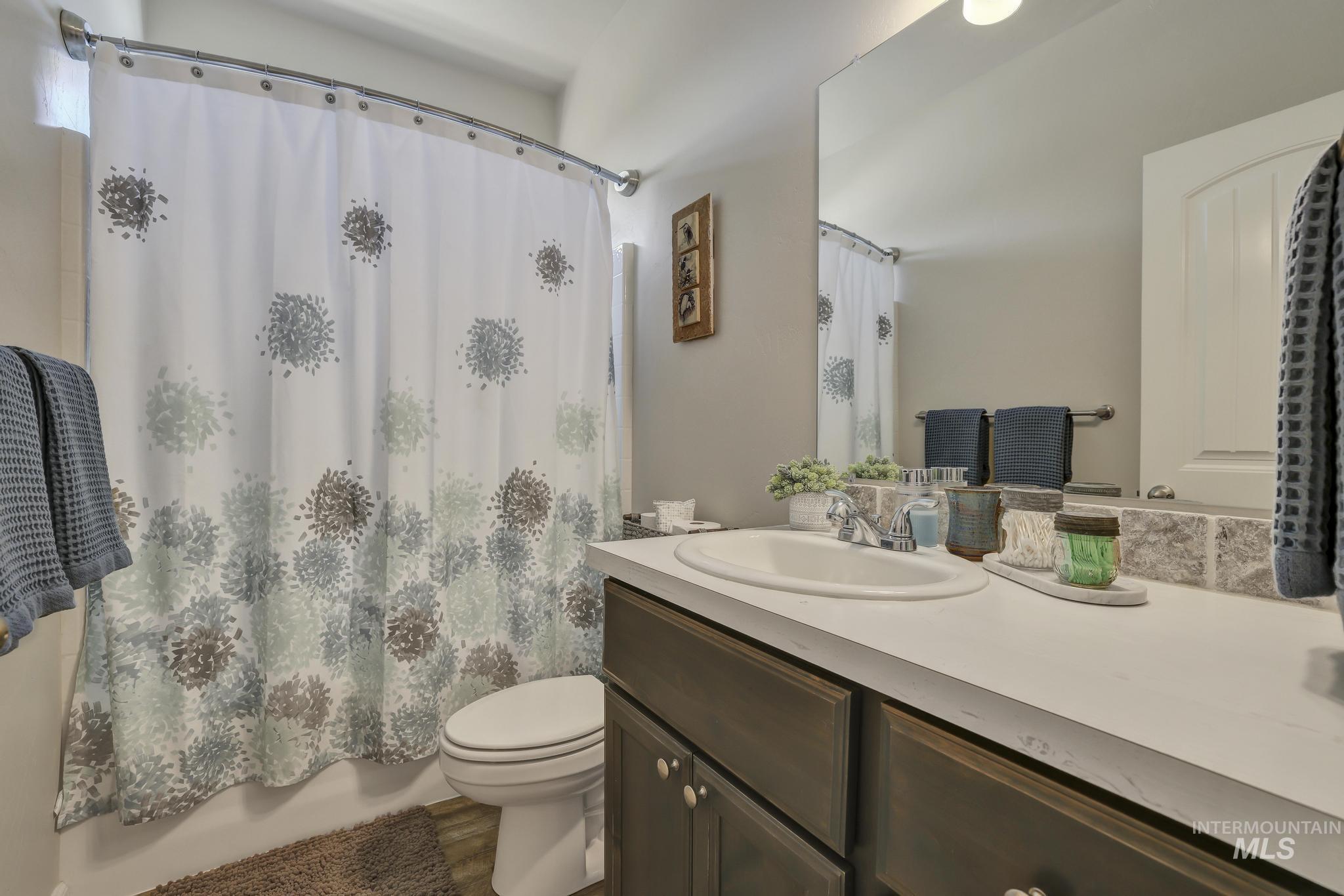 1489 Summer Springs, Buhl, Idaho 83301, 3 Bedrooms, 2 Bathrooms, Residential For Sale, Price $429,900,MLS 98986540