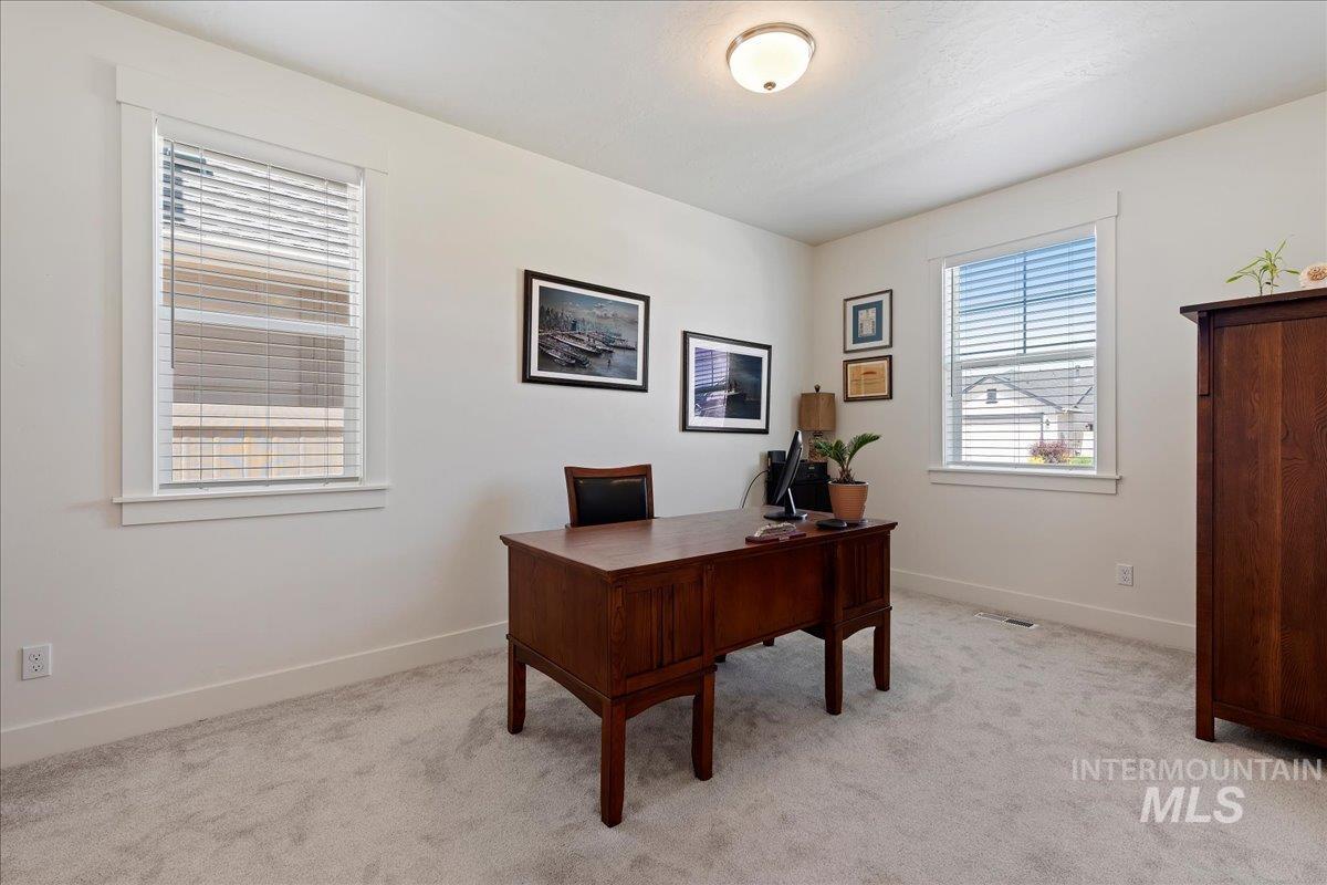 5357 W Riva Capri Street, Meridian, Idaho 83646, 4 Bedrooms, 2.5 Bathrooms, Residential For Sale, Price $549,900, 98986541