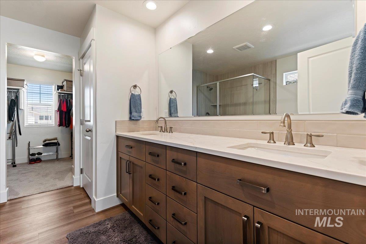 5357 W Riva Capri Street, Meridian, Idaho 83646, 4 Bedrooms, 2.5 Bathrooms, Residential For Sale, Price $549,900, 98986541