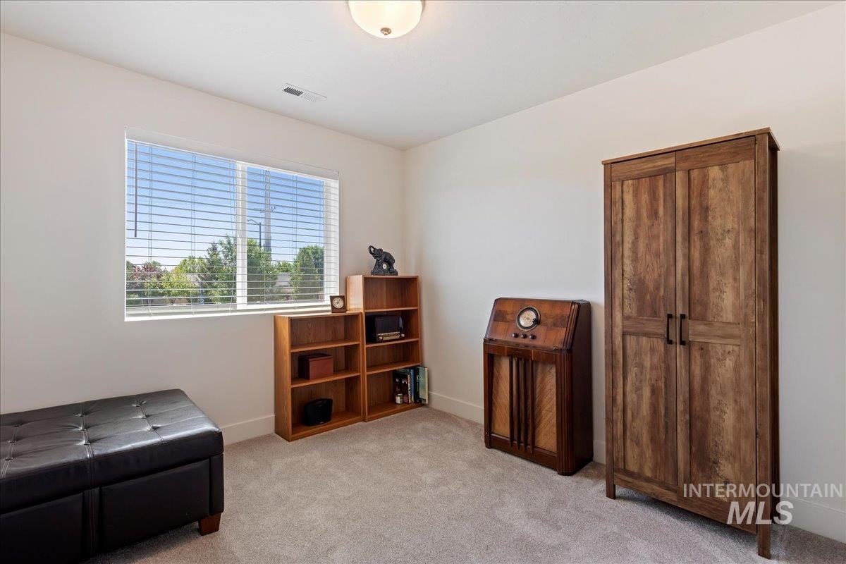5357 W Riva Capri Street, Meridian, Idaho 83646, 4 Bedrooms, 2.5 Bathrooms, Residential For Sale, Price $549,900, 98986541