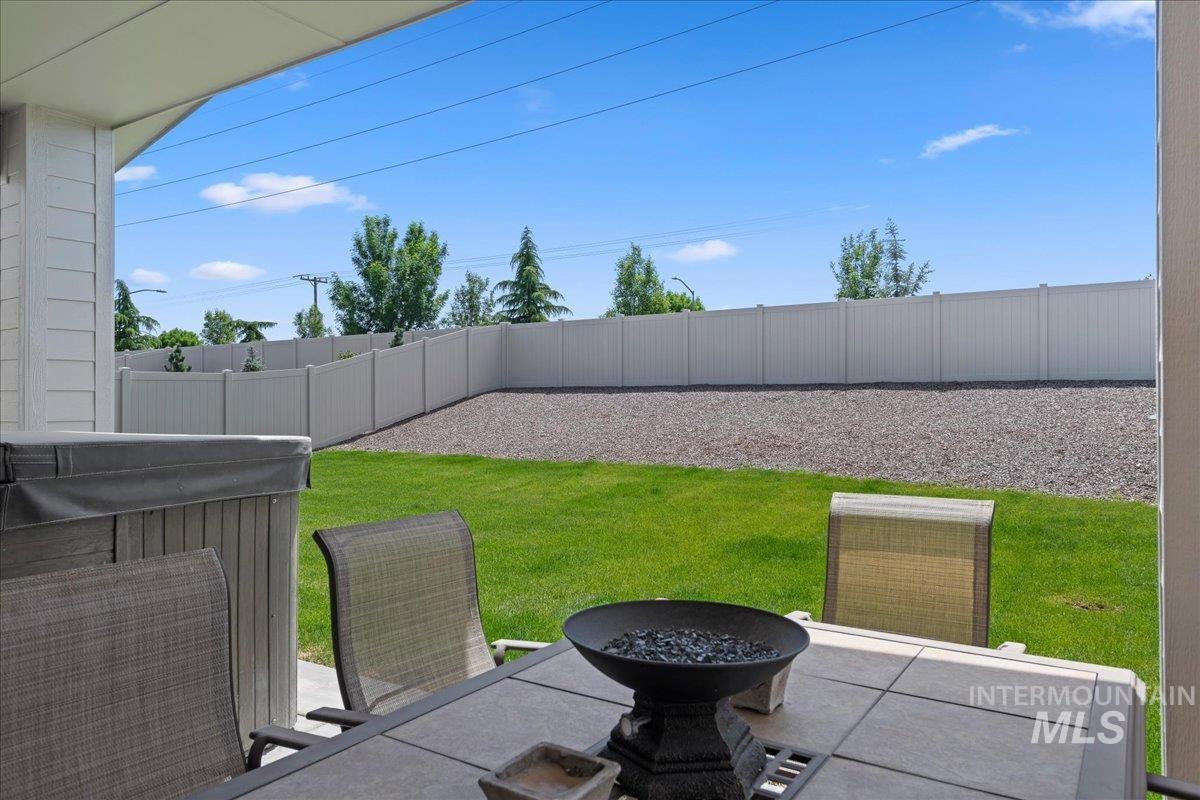 5357 W Riva Capri Street, Meridian, Idaho 83646, 4 Bedrooms, 2.5 Bathrooms, Residential For Sale, Price $549,900, 98986541