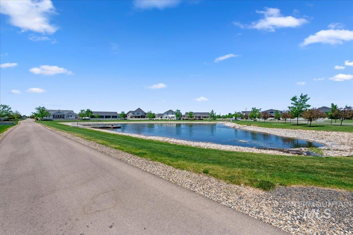 5357 W Riva Capri Street, Meridian, Idaho 83646, 4 Bedrooms, 2.5 Bathrooms, Residential For Sale, Price $549,900, 98986541