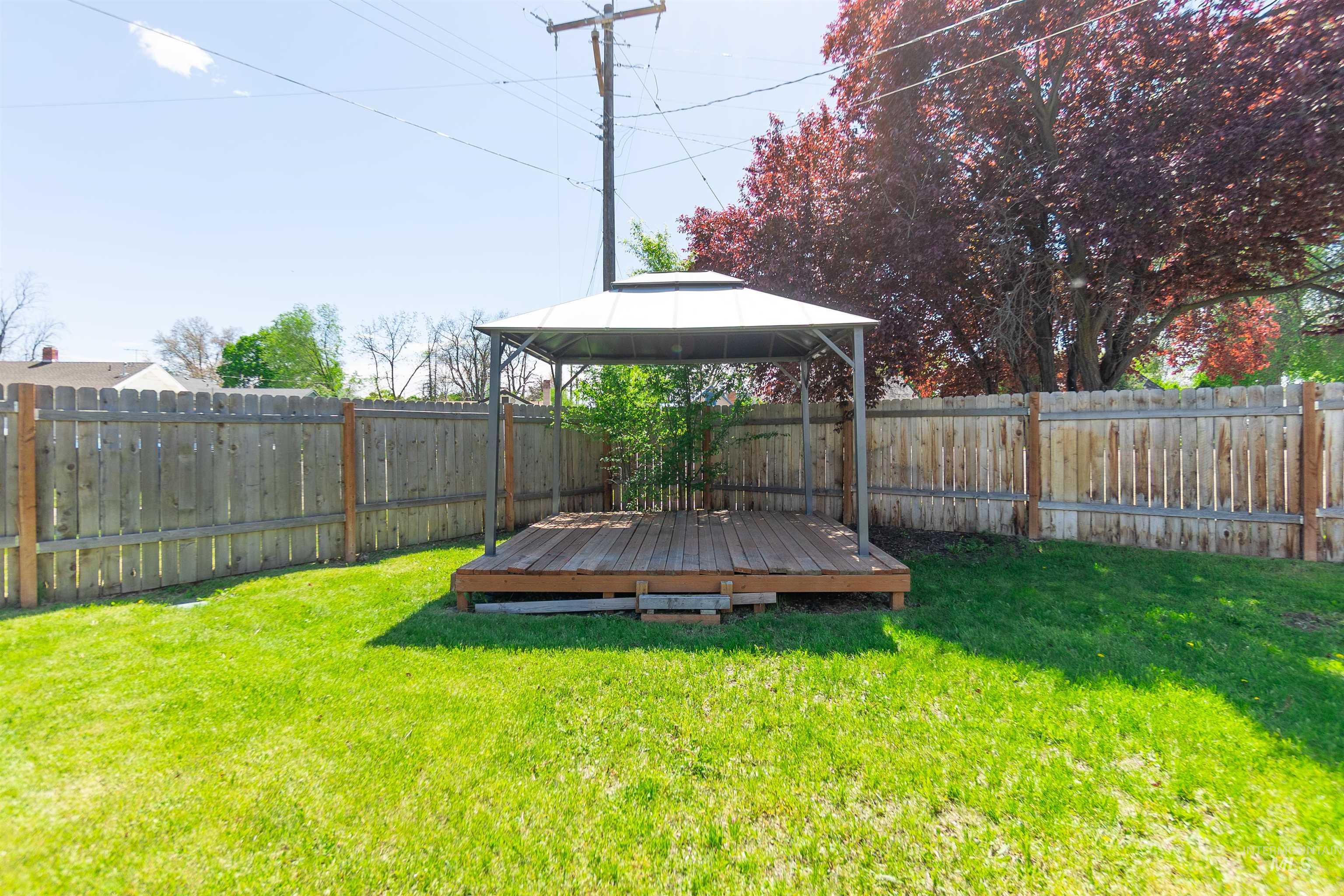 1124 14th Ave S, Nampa, Idaho 83651, 5 Bedrooms, 2 Bathrooms, Residential For Sale, Price $434,999, 98986542