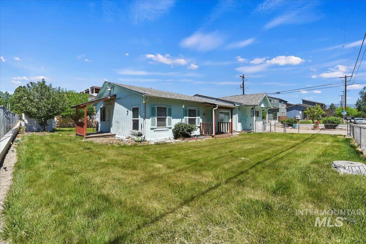 316 E 45th St, Garden City, Idaho 83714, 2 Bedrooms, 2 Bathrooms, Residential For Sale, Price $399,000, 98986545