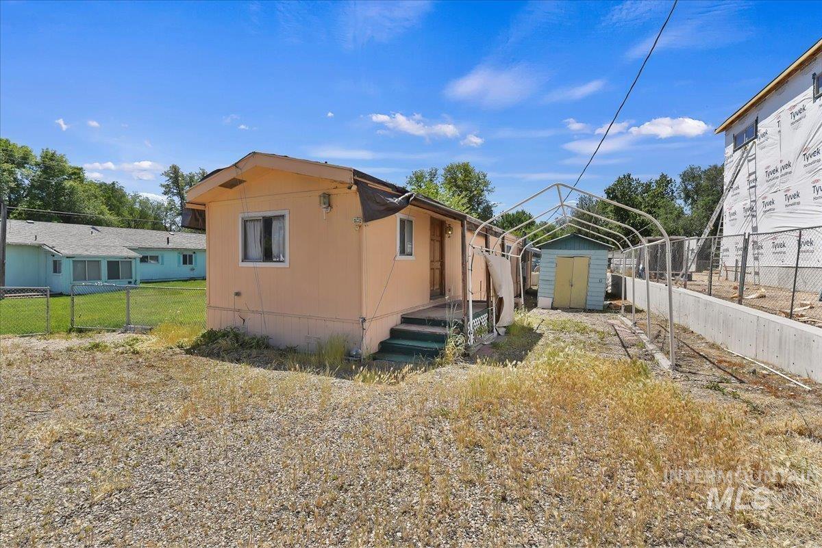 316 E 45th St, Garden City, Idaho 83714, 2 Bedrooms, 2 Bathrooms, Residential For Sale, Price $399,000, 98986545