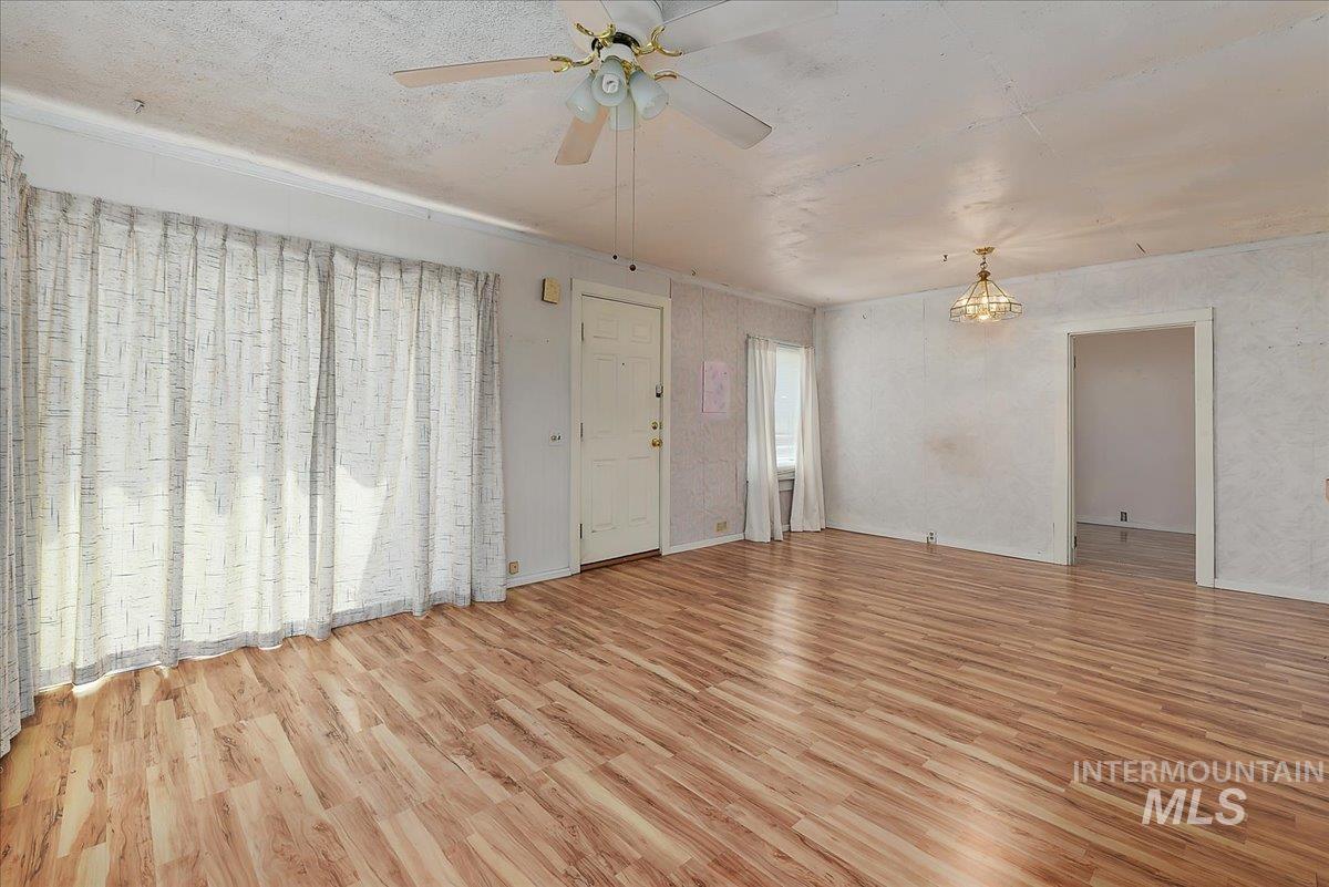 316 E 45th St, Garden City, Idaho 83714, 2 Bedrooms, 2 Bathrooms, Residential For Sale, Price $399,000, 98986545