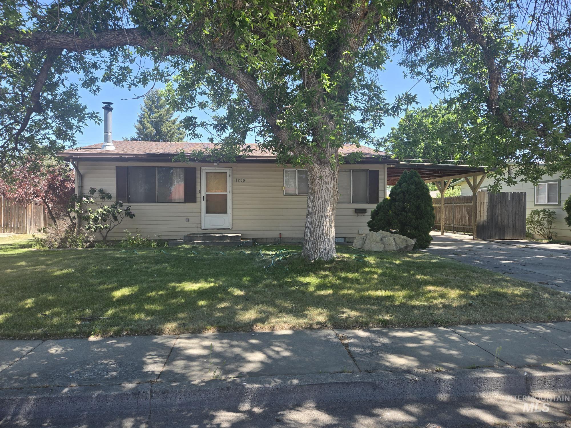 1280 Elm Street, Mountain Home, Idaho 83647, 3 Bedrooms, 2 Bathrooms, Residential For Sale, Price $225,000, 98986547