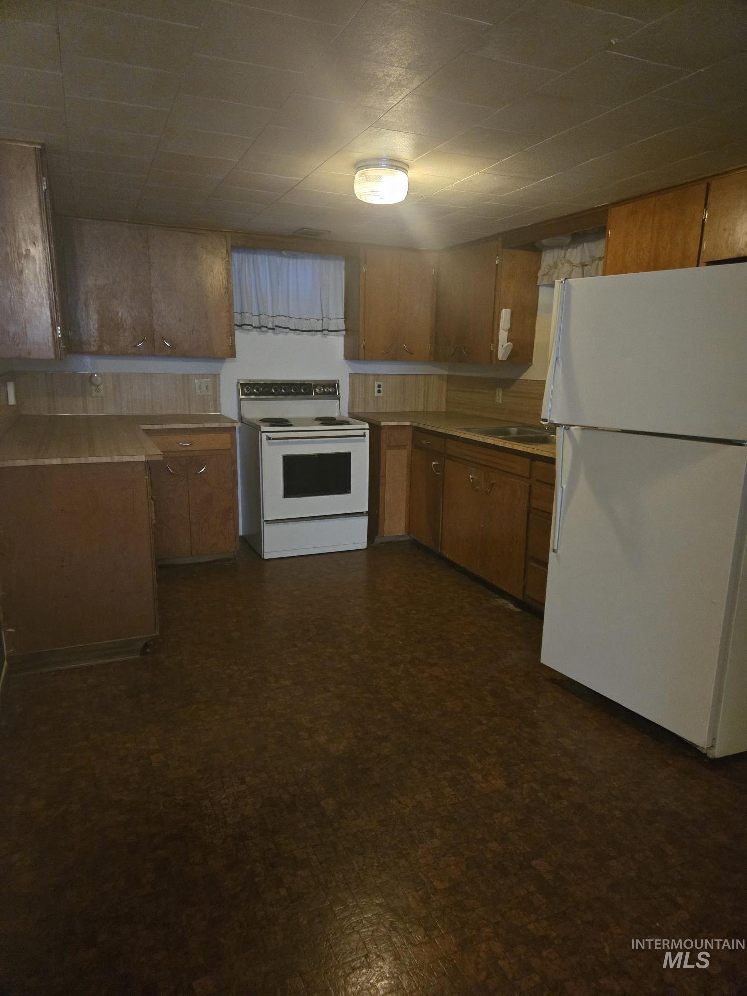 1280 Elm Street, Mountain Home, Idaho 83647, 3 Bedrooms, 2 Bathrooms, Residential For Sale, Price $225,000, 98986547